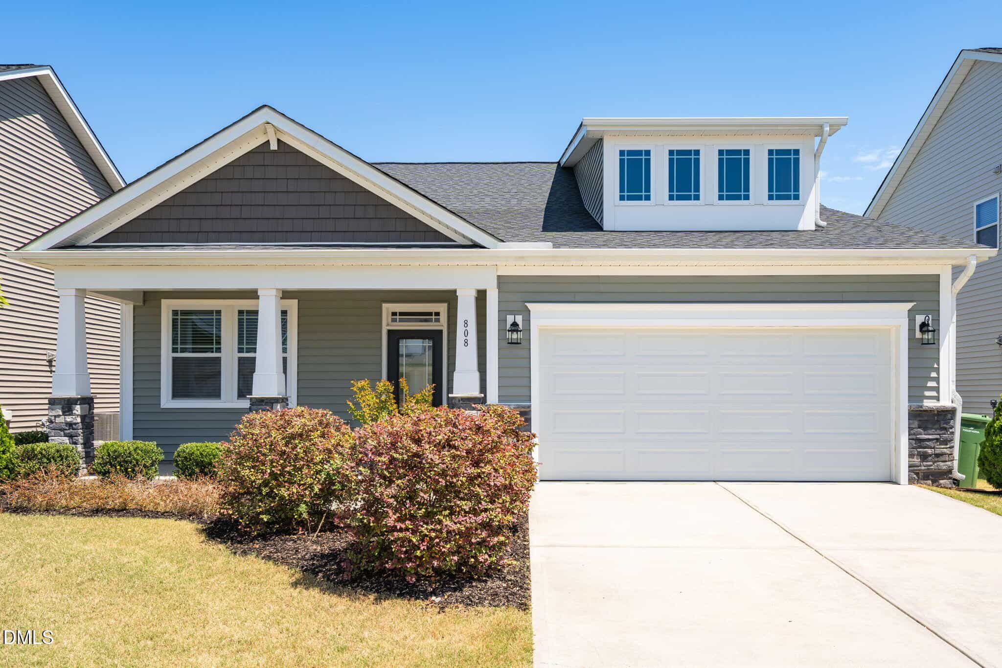 808 Briar Gate Drive, Holly Springs, NC 27540