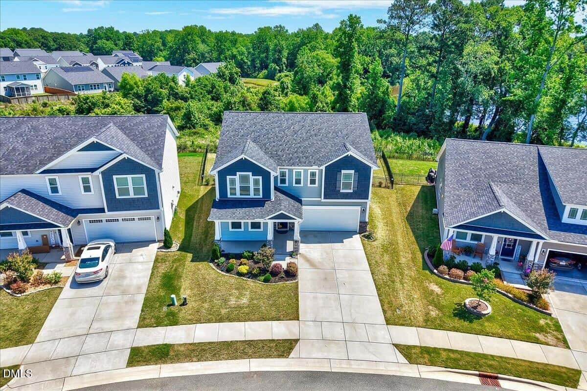 1136 Quindell Drive, Holly Springs, NC 27540