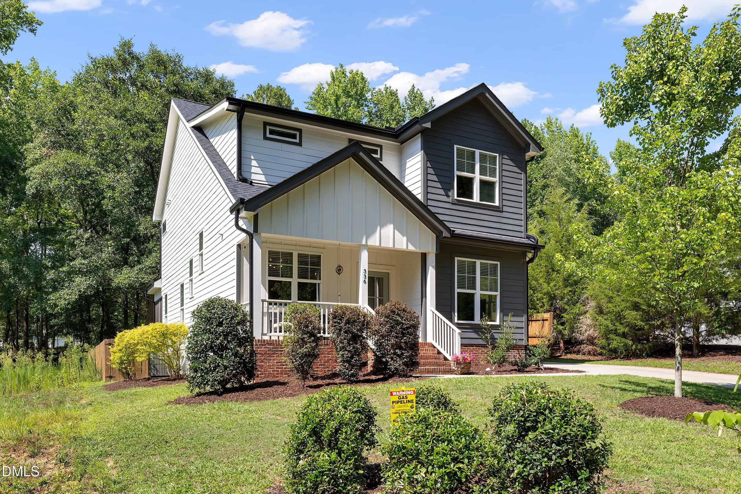 336 W Earp Street, Holly Springs, NC 27540