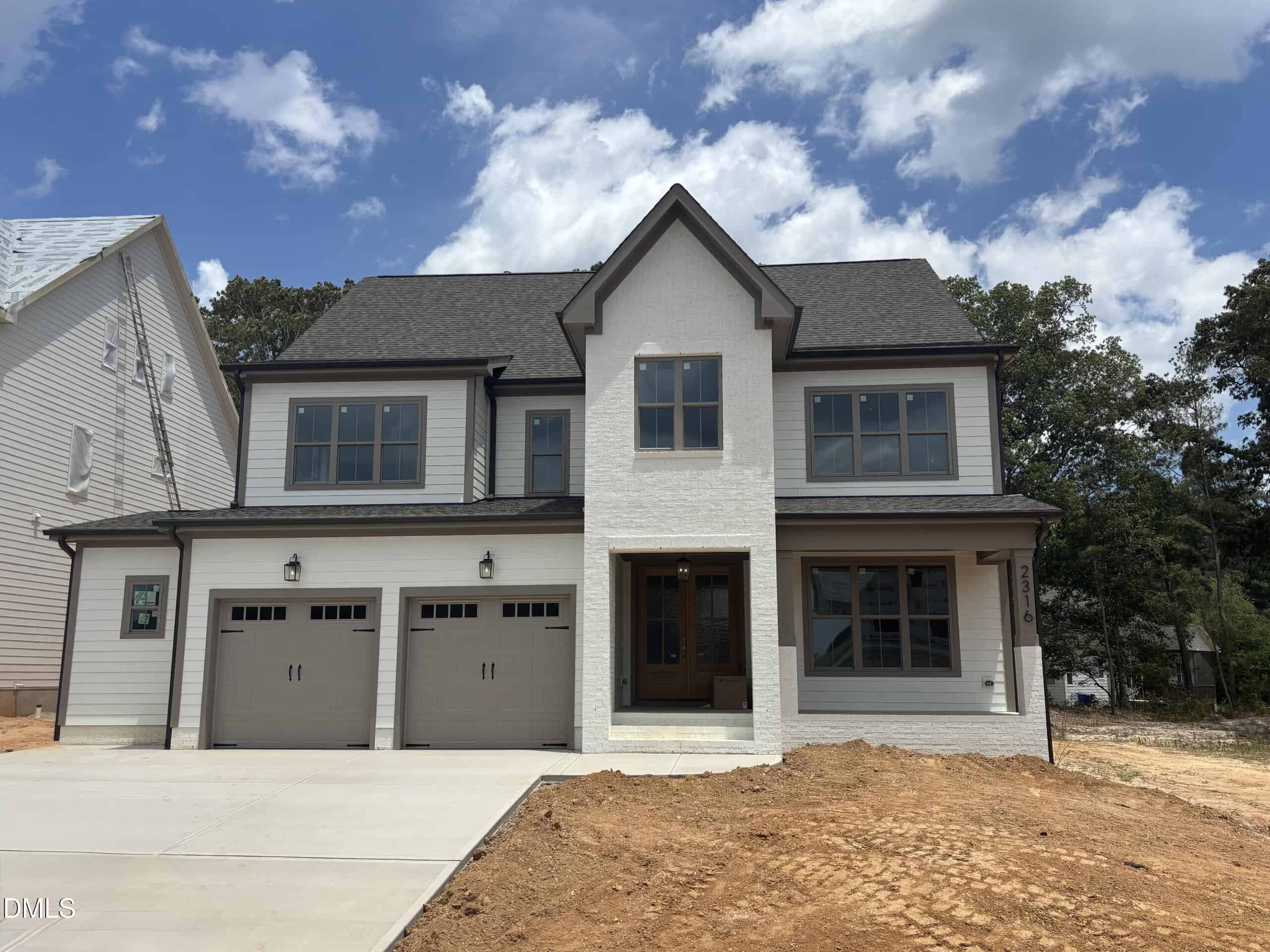 2316 Hilltop Bluffs Court, Fuquay Varina, NC 27526