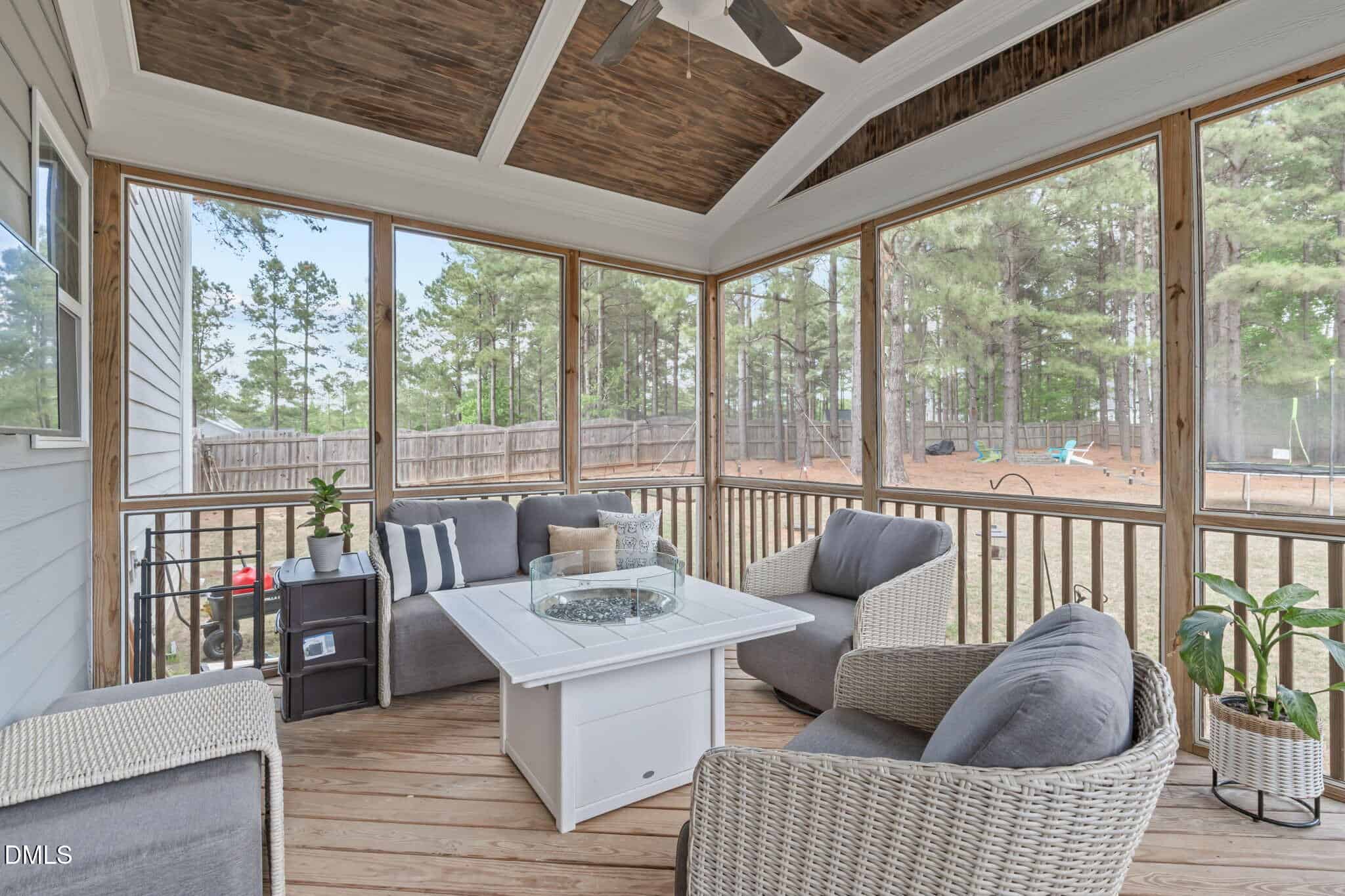 101 Jewel Farm Lane, Holly Springs, NC 27540