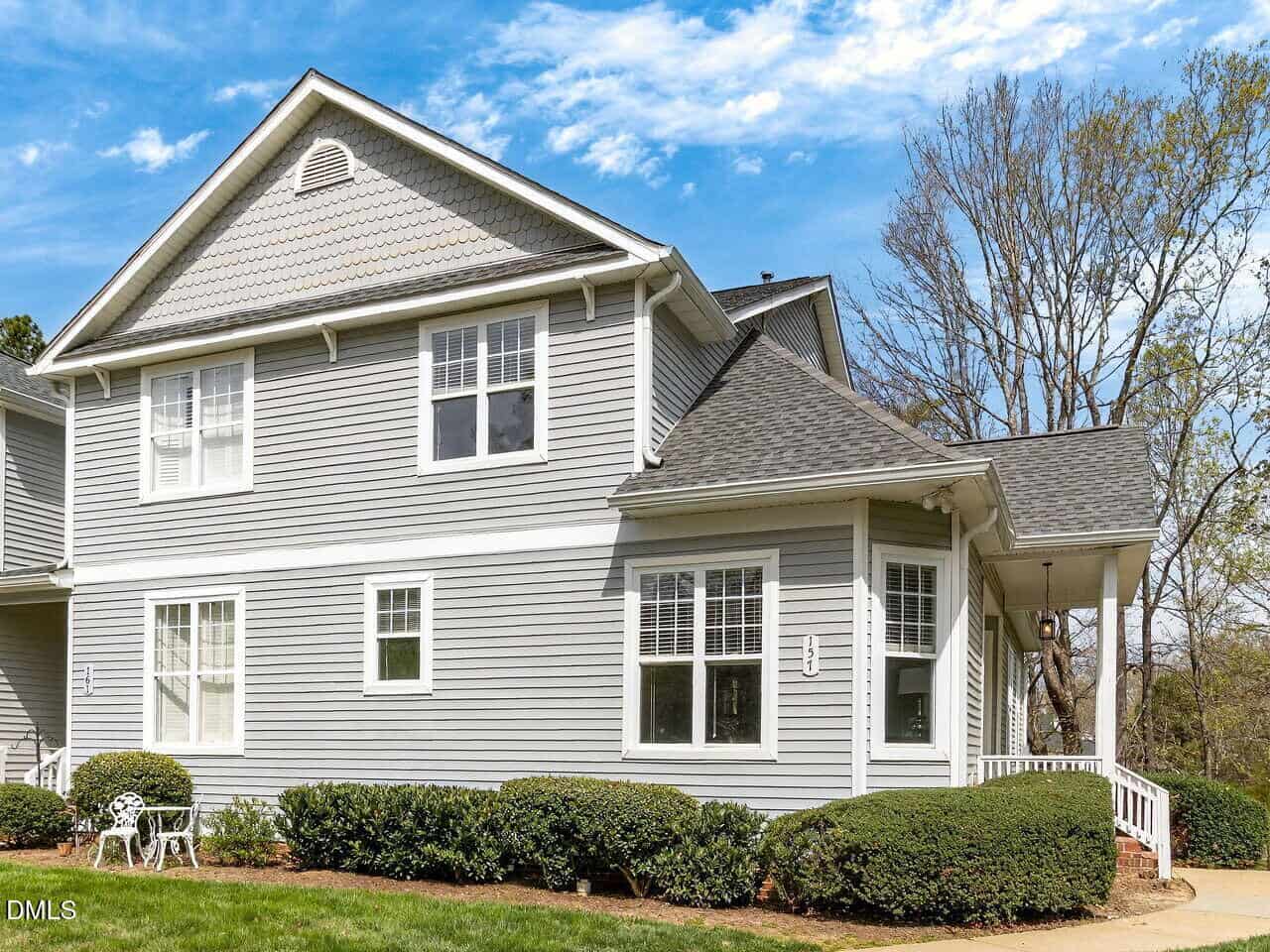 157 Summit Oaks Lane, Holly Springs, NC 27540