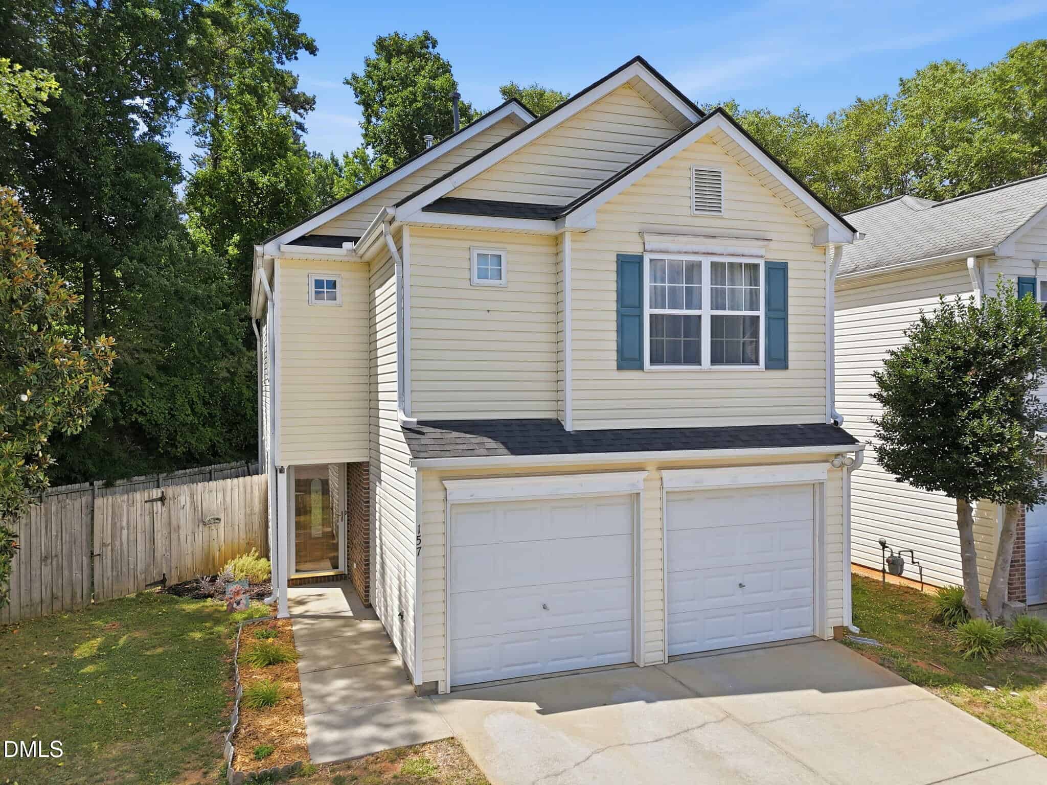 157 Lacombe Court, Holly Springs, NC 27540