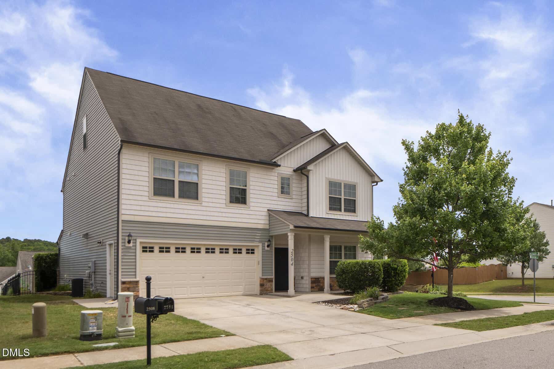 2504 Averon Drive, Fuquay-Varina, NC 27526