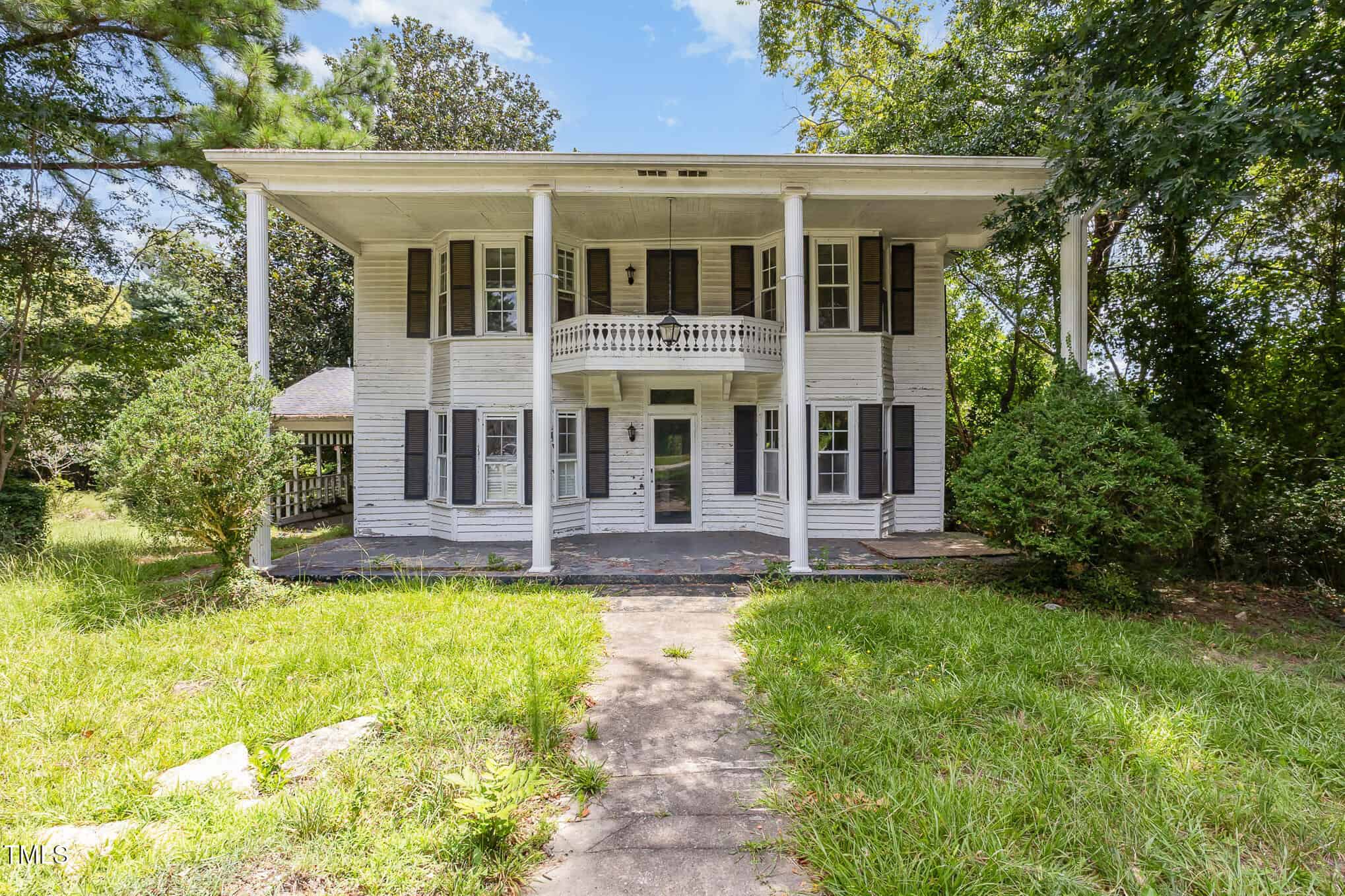 421 Grigsby Avenue, Holly Springs, NC 27540
