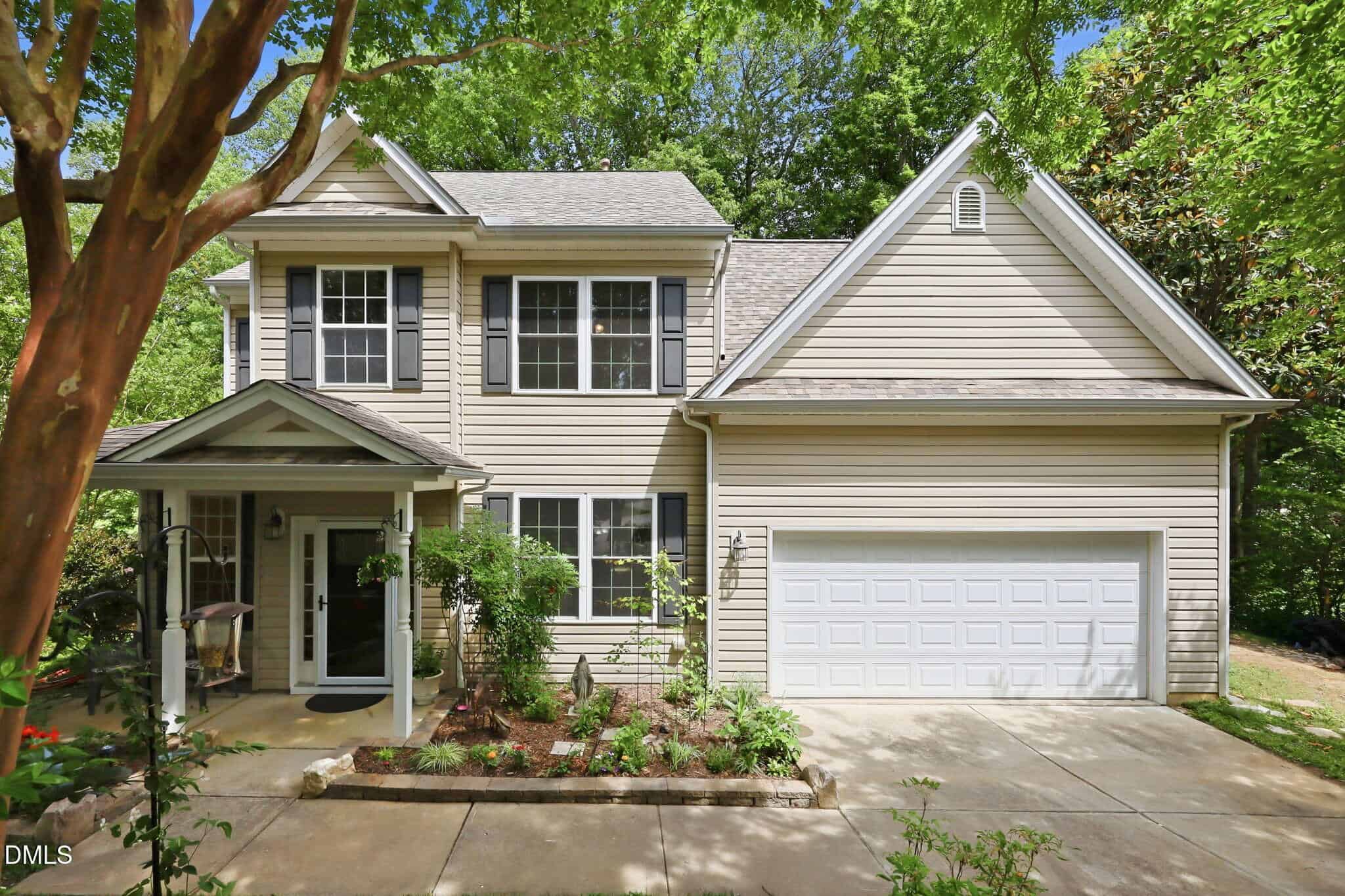 105 Little Meadow Court, Holly Springs, NC 27540