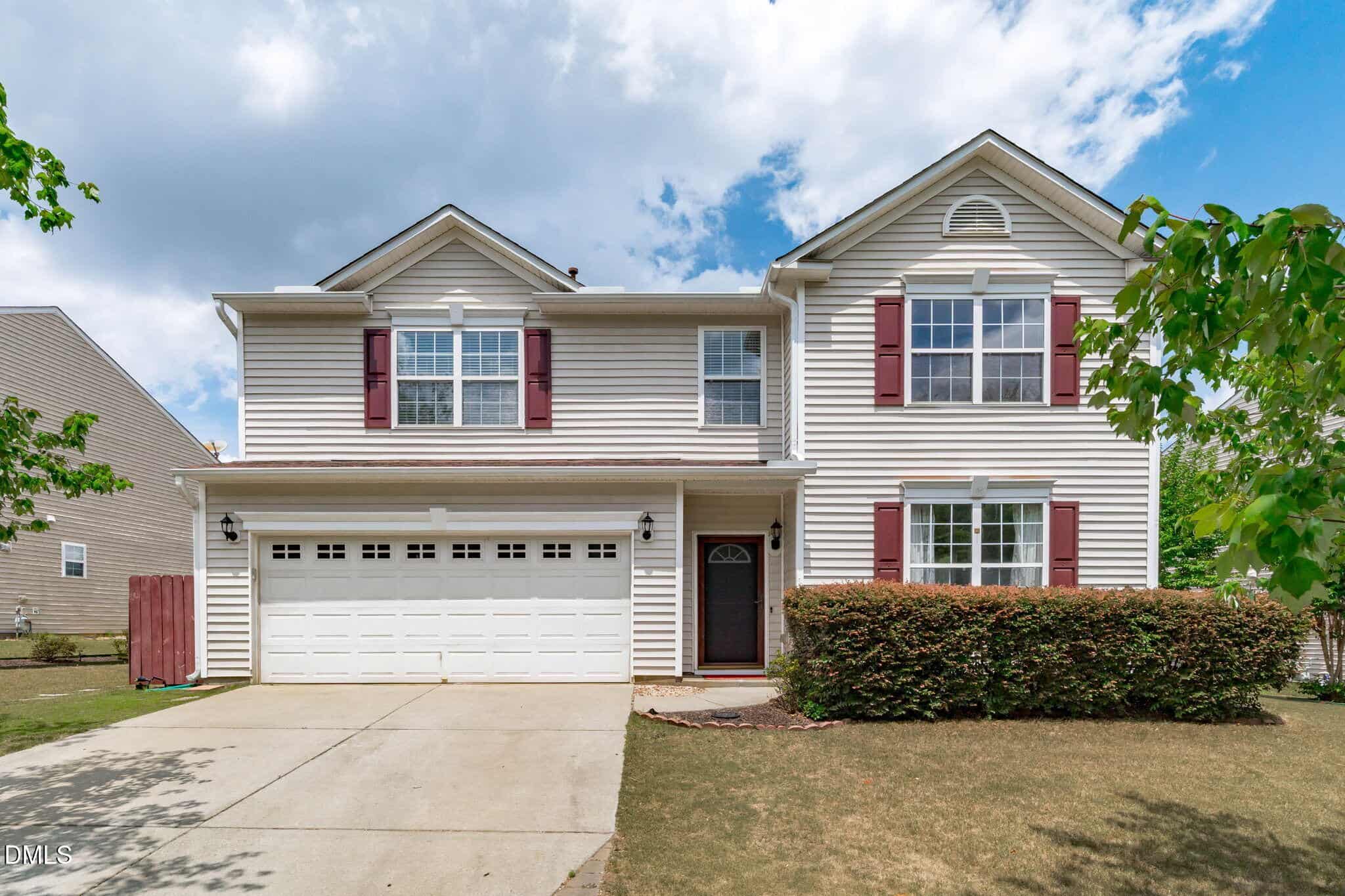141 Chandler Springs Drive, Holly Springs, NC 27540