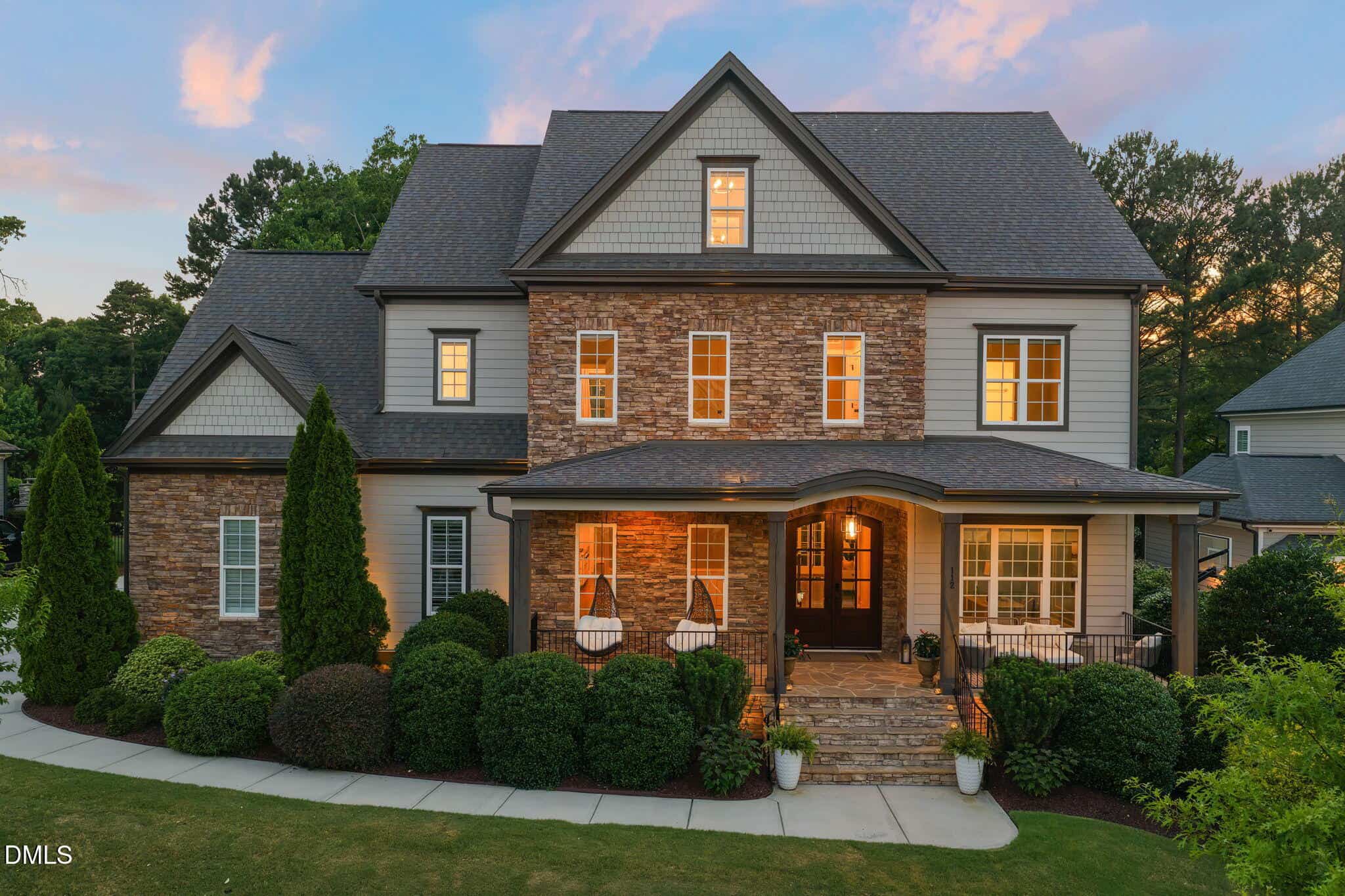 112 Honeyridge Lane, Holly Springs, NC 27540