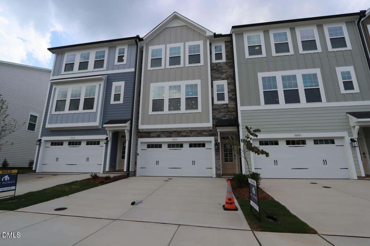 10053 Secluded Garden Drive, Apex, NC 27523