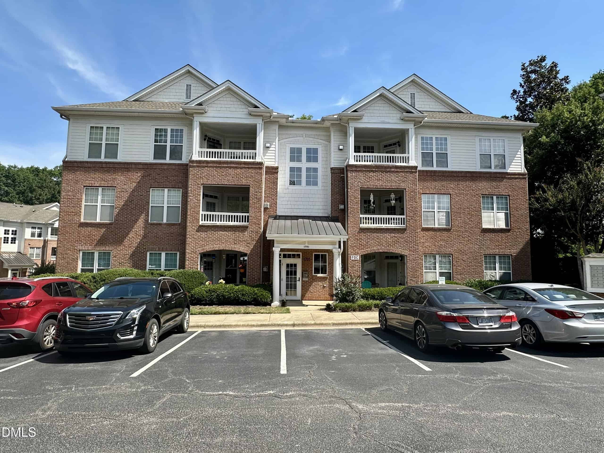 1701 Tiffany Bay Court Unit 201, Raleigh, NC 27609