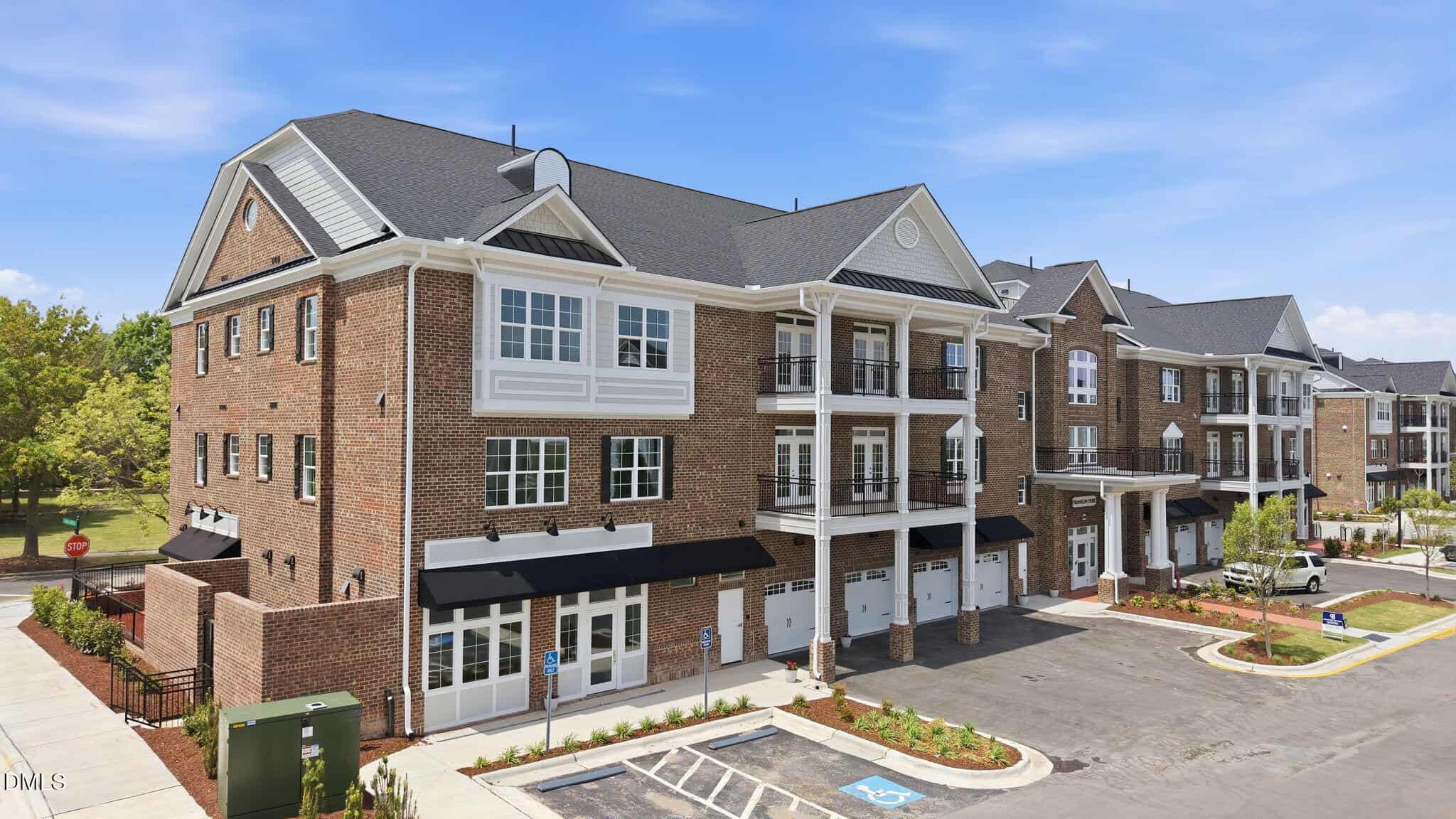 1600 Gathering Park Circle Unit 202, Cary, NC 27519