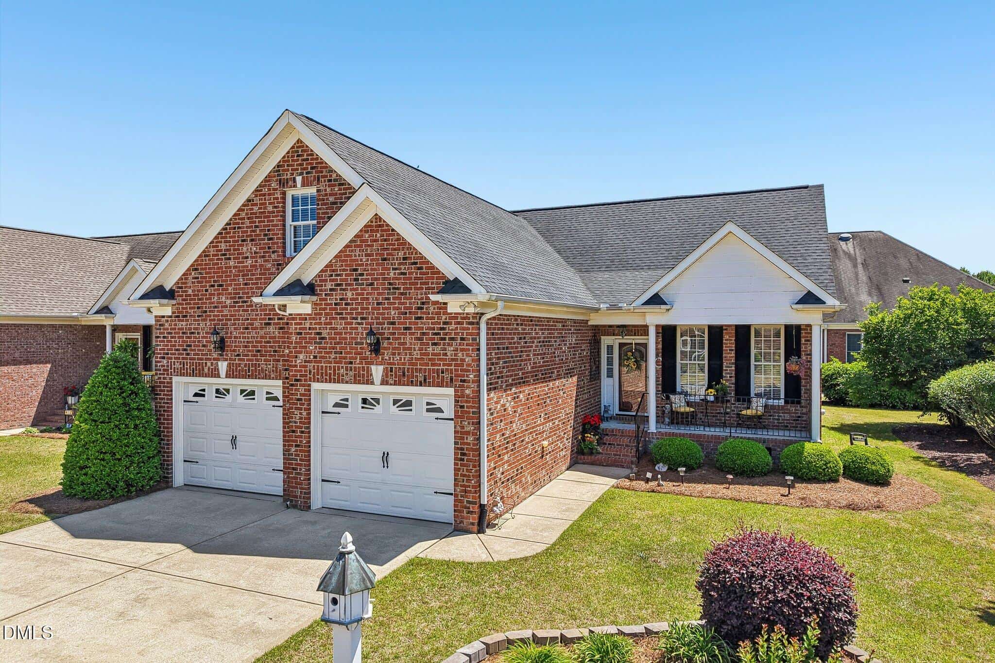 638 E Lakota Drive, Fuquay-Varina, NC 27526