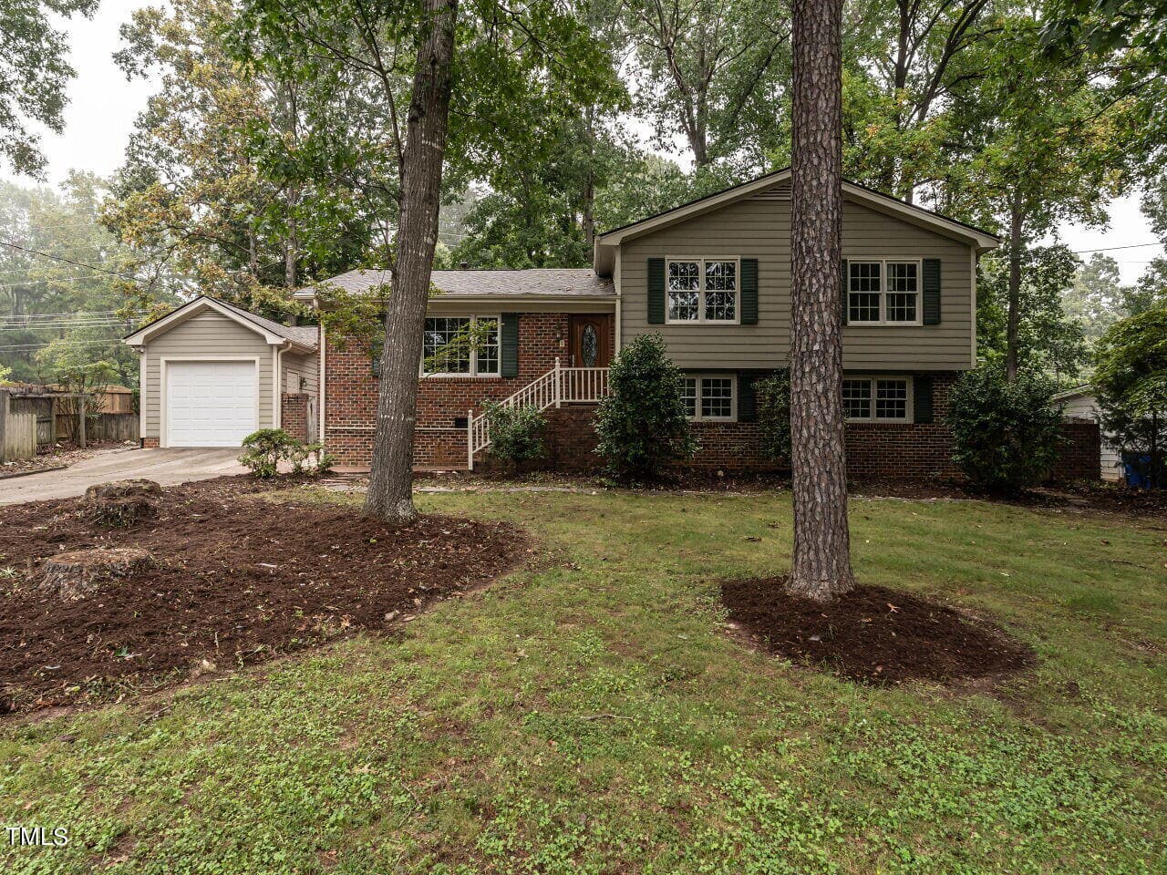 1105 Kingwood Drive, Raleigh, NC 27609