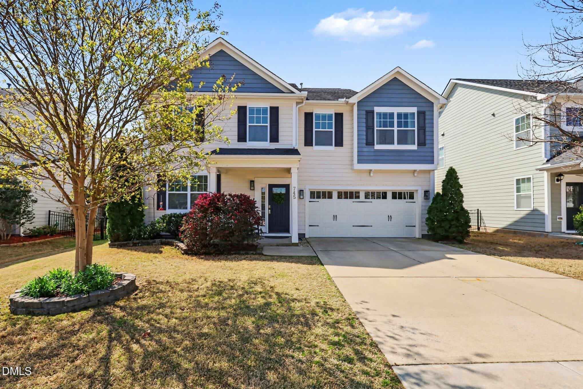 745 Lake Artesia Lane, Fuquay-Varina, NC 27526