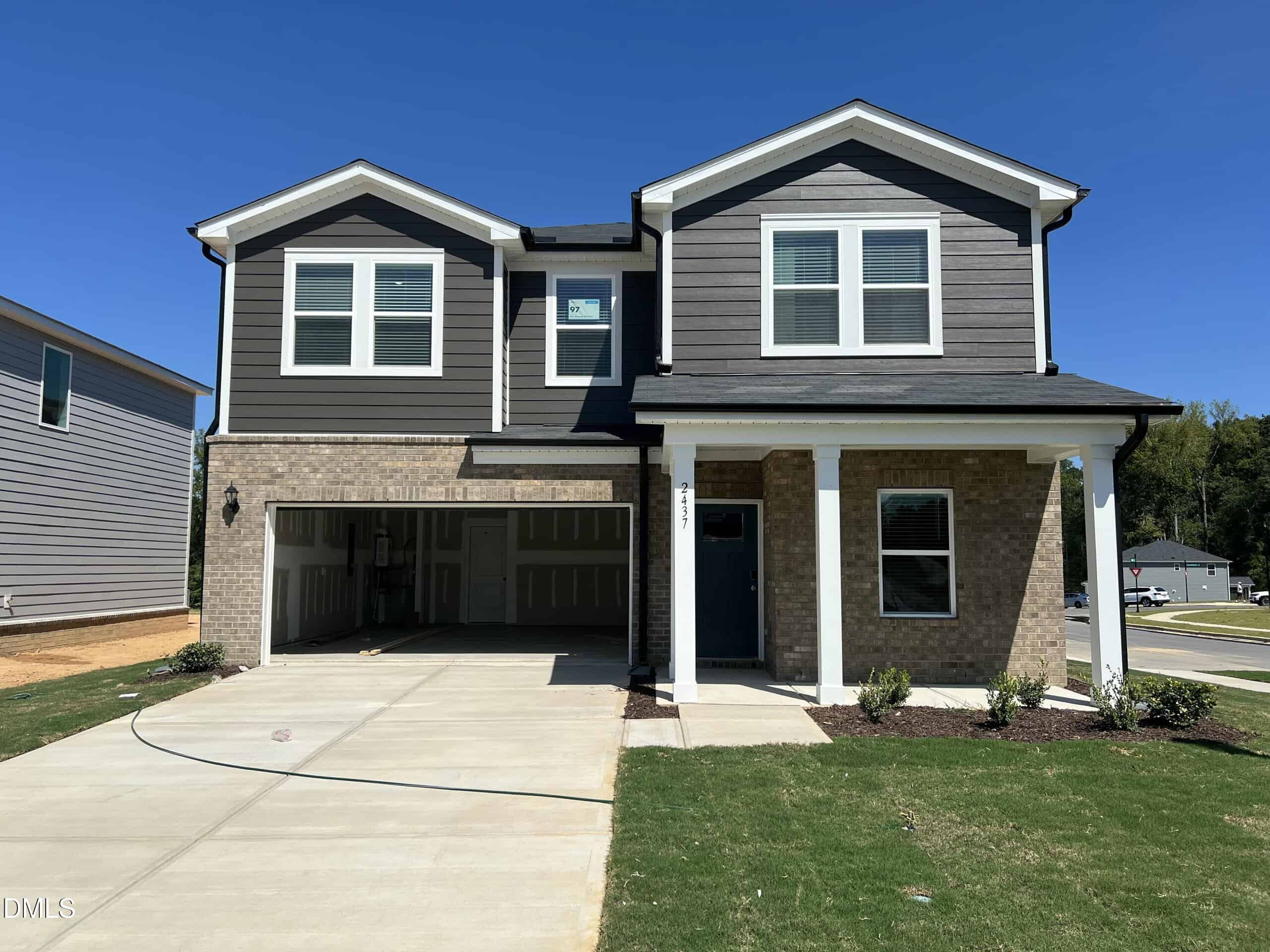 2437 Rosewood Bluff Drive, Zebulon, NC 27597