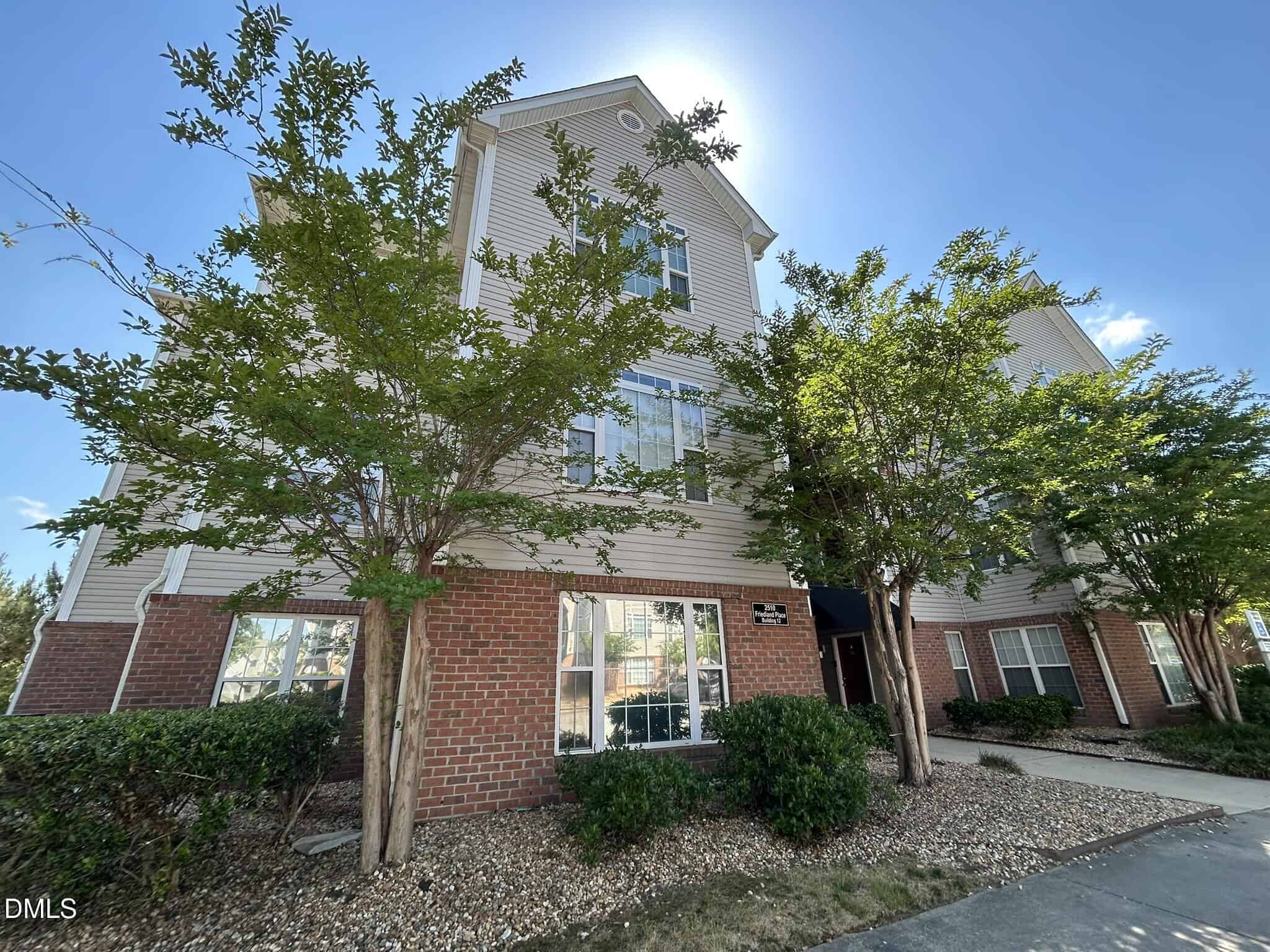 2510 Friedland Place Unit 102, Raleigh, NC 27617