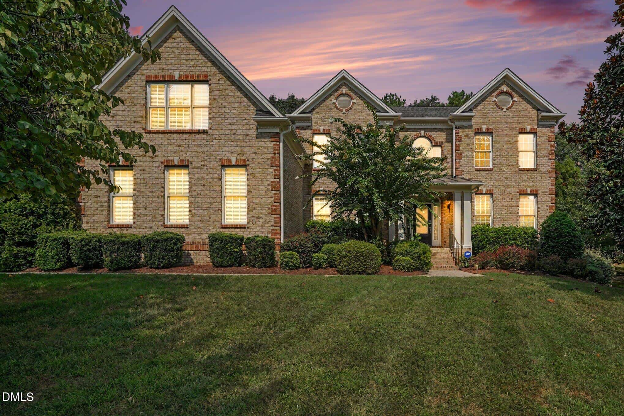 3917 Devan Oaks Way, Raleigh, NC 27606