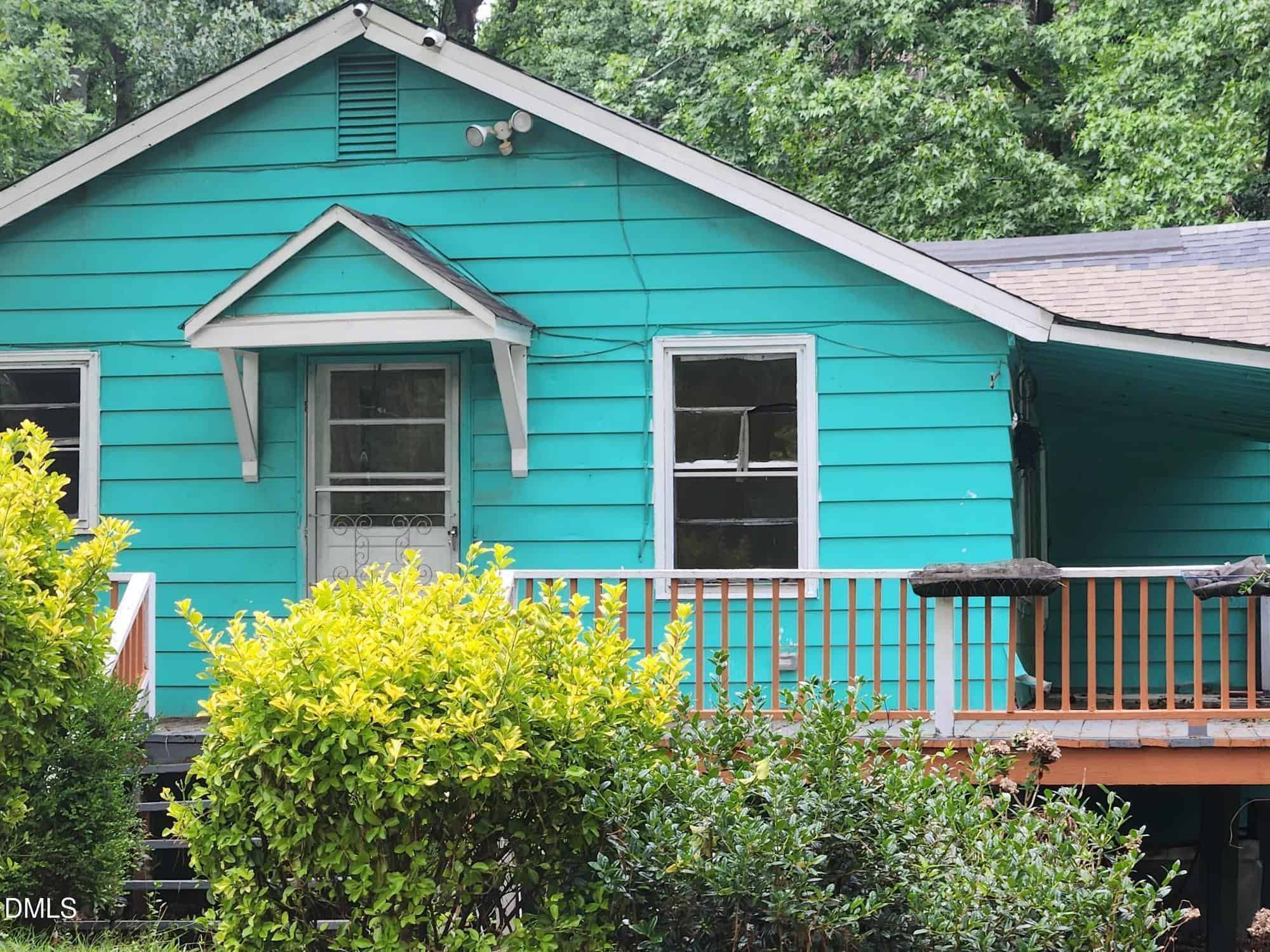 1809 N Salem Street, Apex, NC 27523