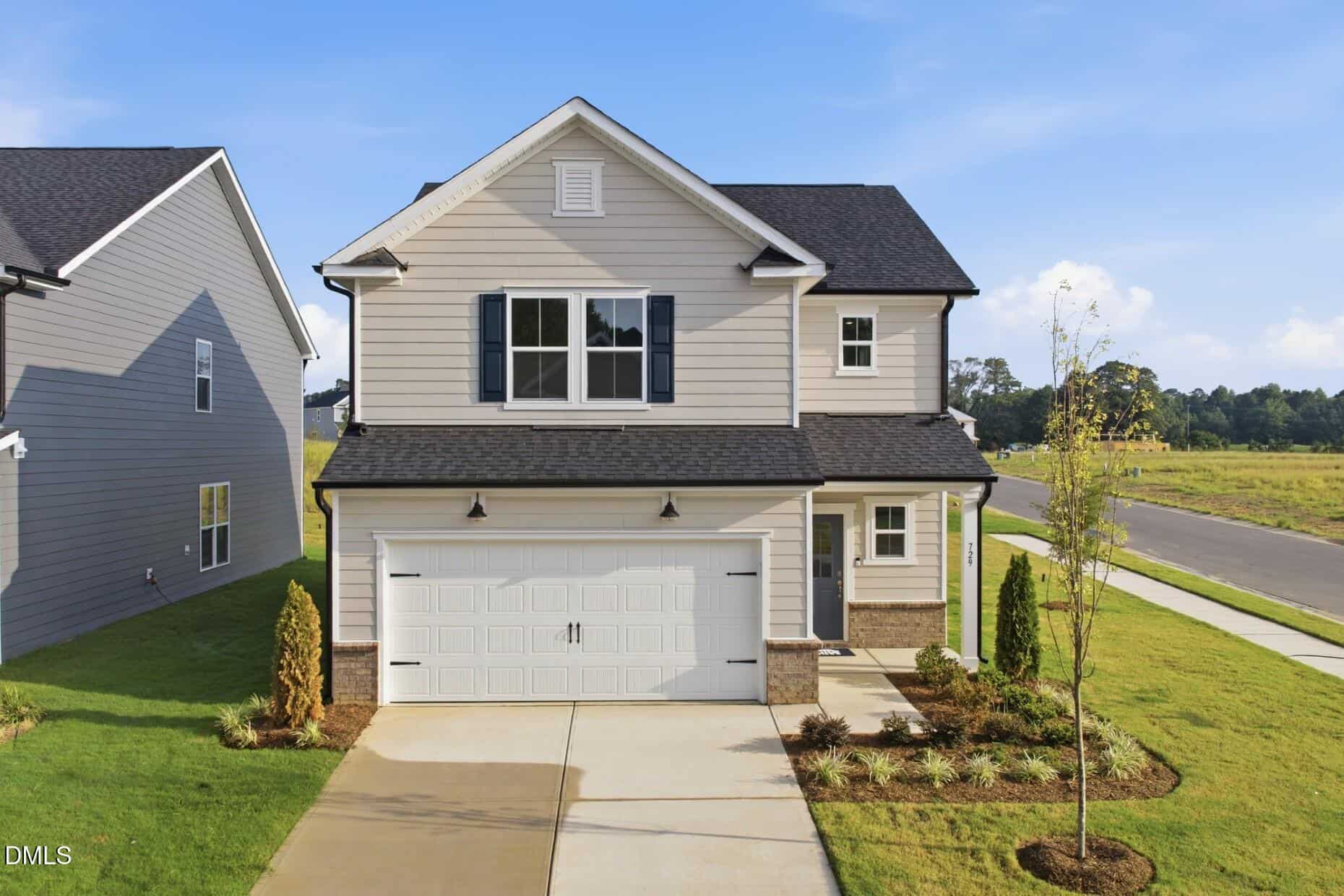 729 Branthurst Drive, Fuquay-Varina, NC 27526