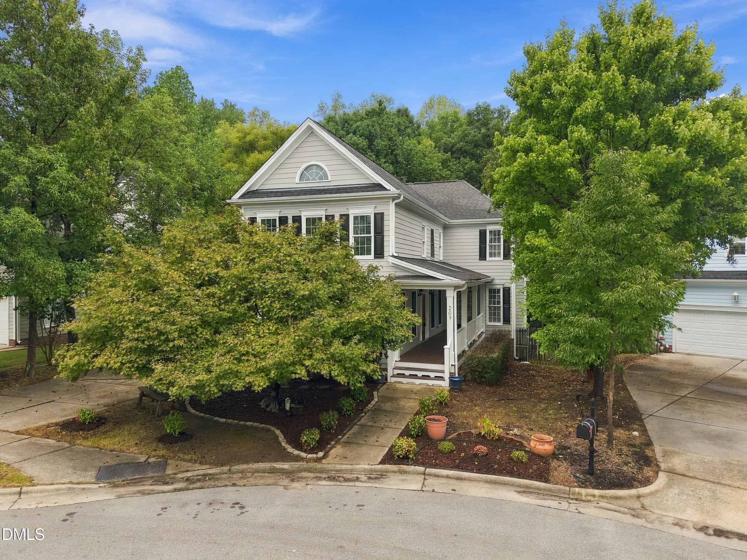 207 Magnolia Bloom Court, Cary, NC 27519