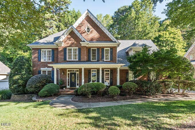 110 Summerview Lane, Cary, NC 27518