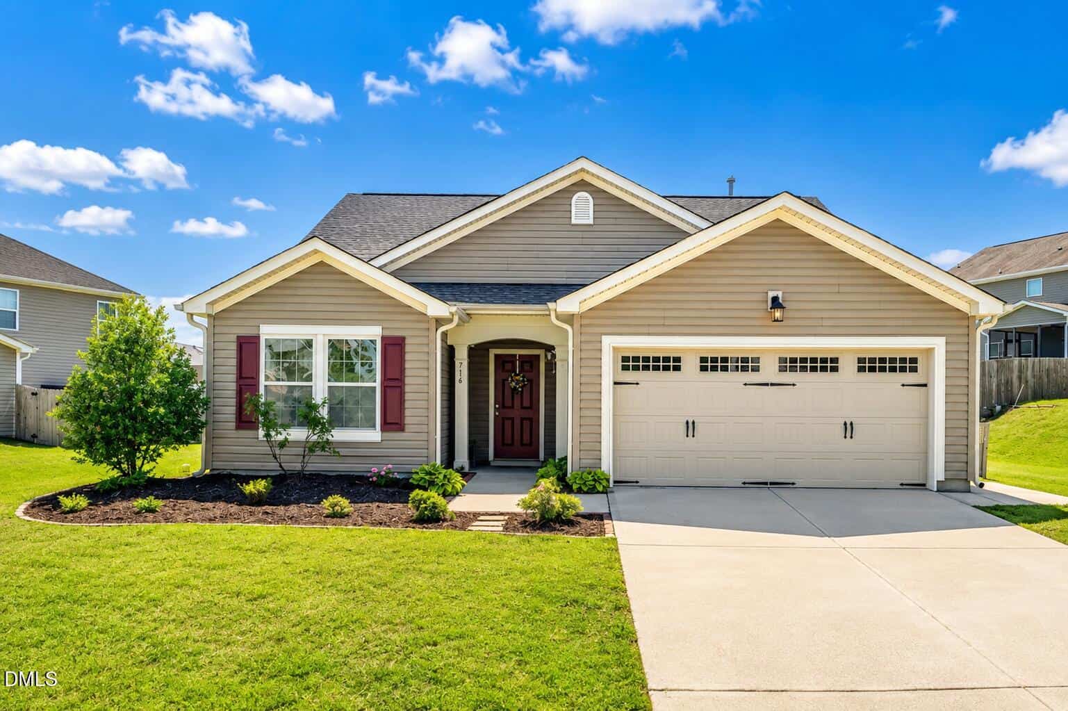 716 Harvest Point Drive, Fuquay-Varina, NC 27526