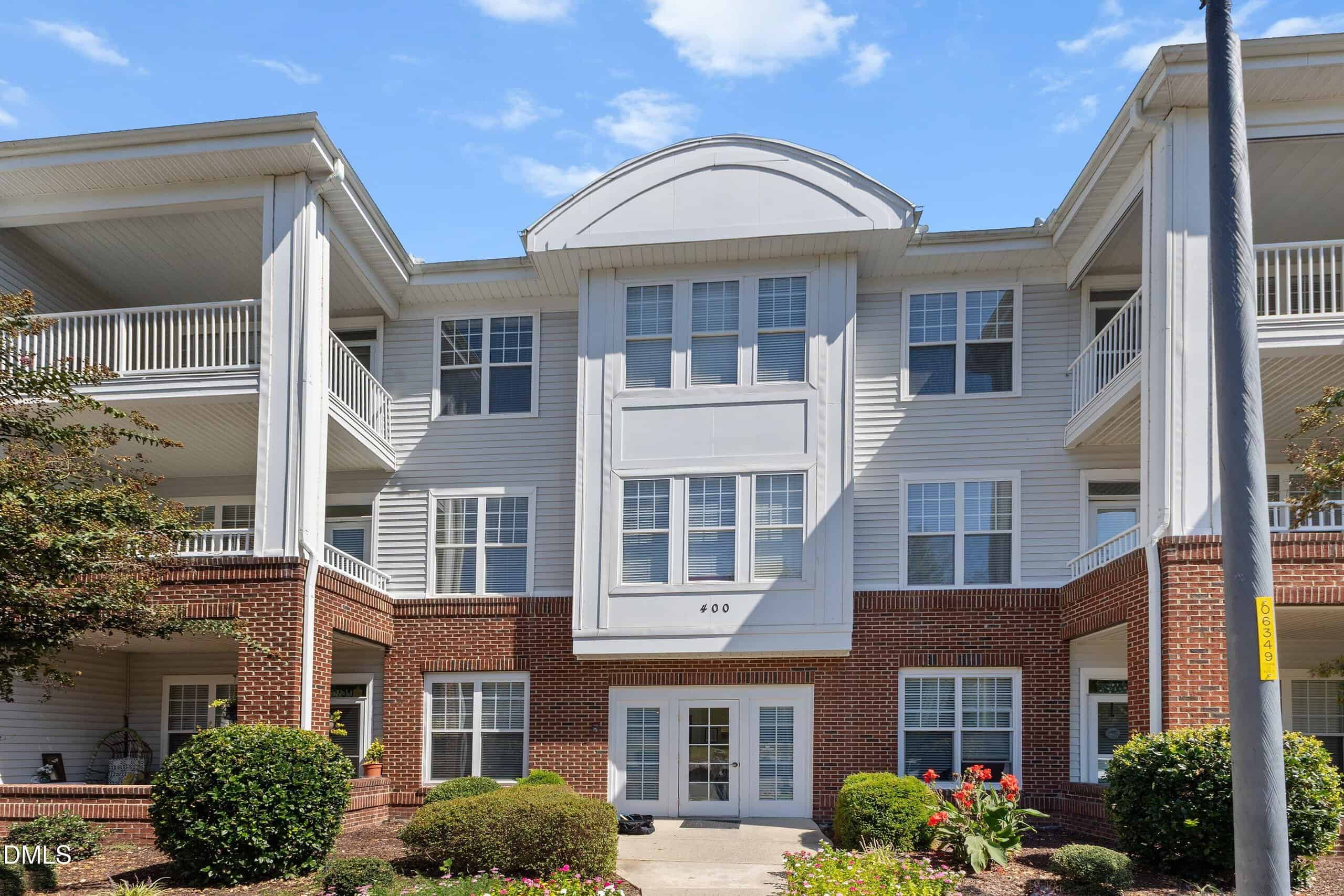 427 Eyam Hall Lane, Apex, NC 27502