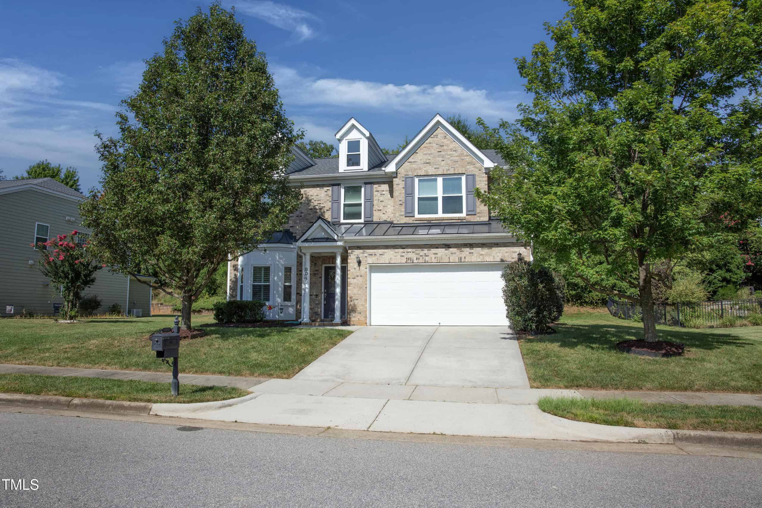 804 Blue Thorn Drive, Apex, NC 27539