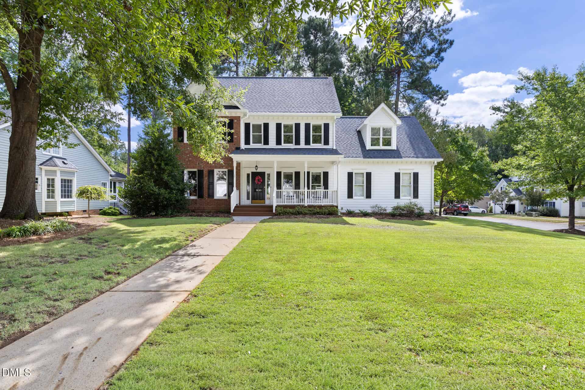 100 Norwalk Street, Holly Springs, NC 27540