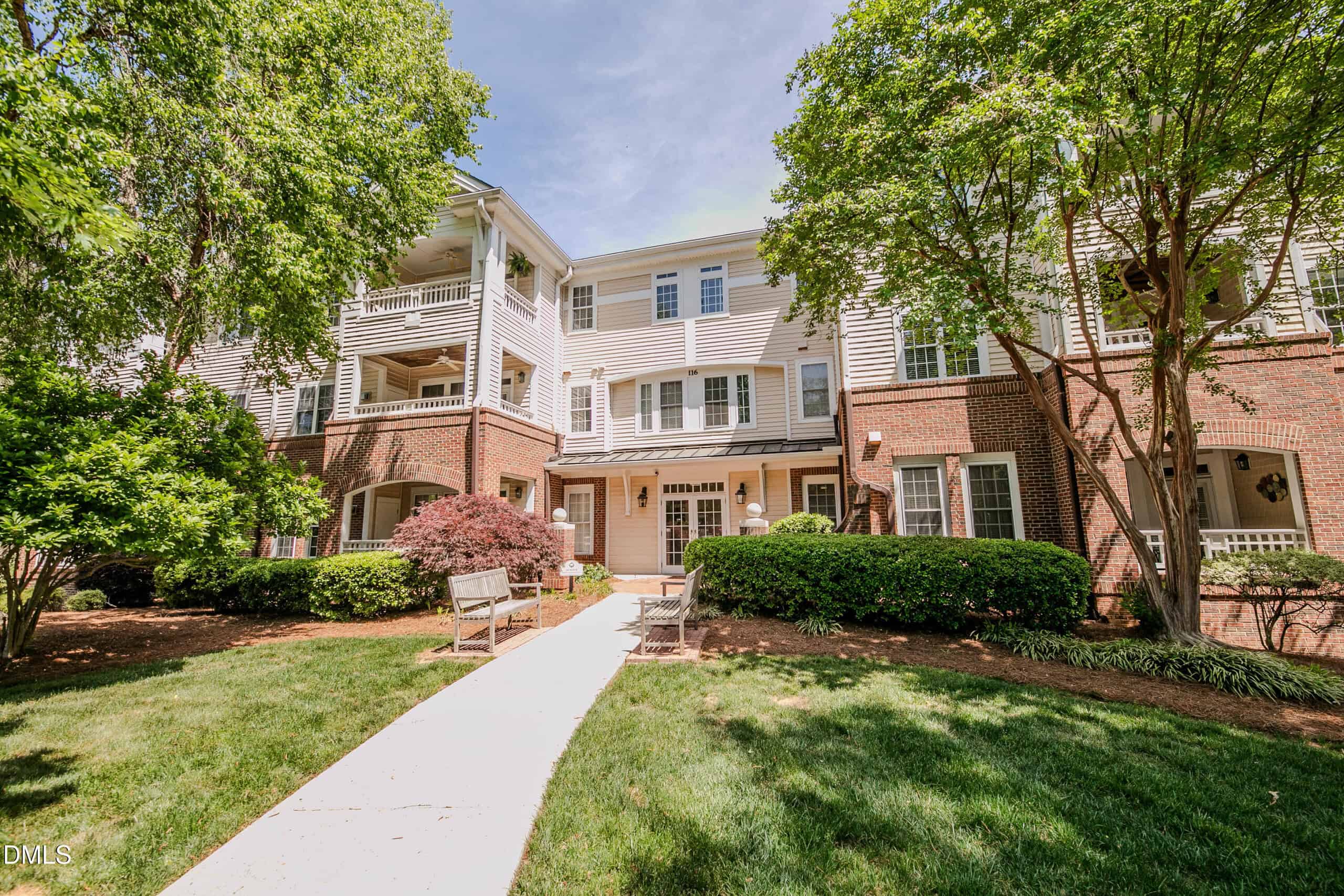 116 Northbrook Drive Unit 305, Raleigh, NC 27609