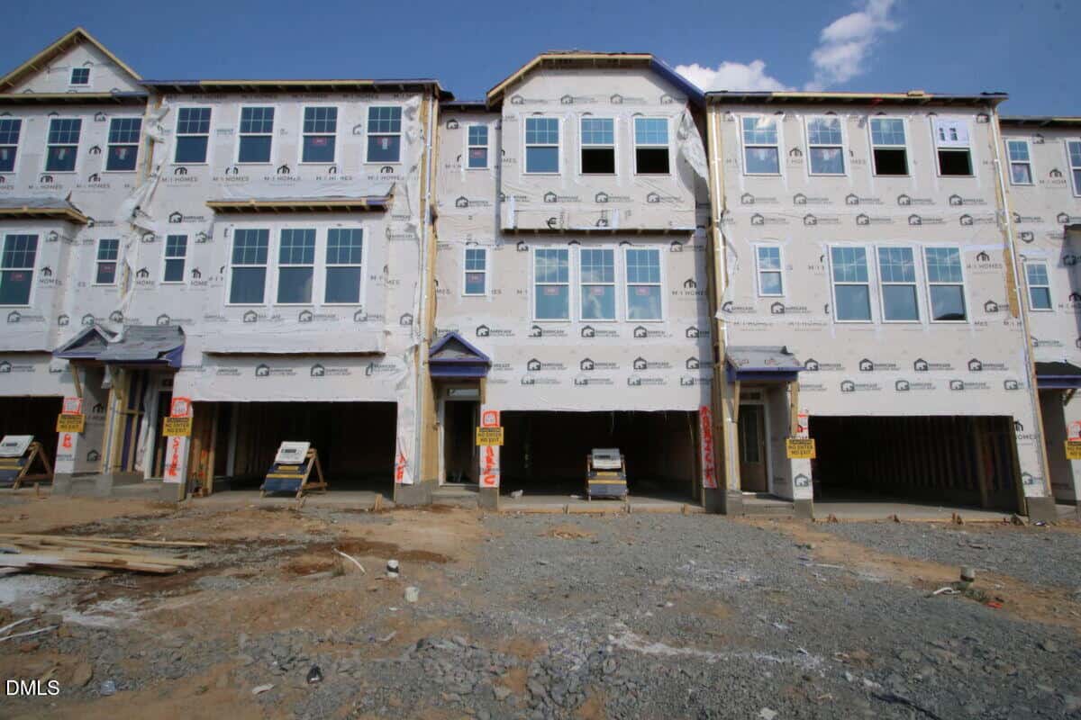 2285 Bay Minette Station, Apex, NC 27502