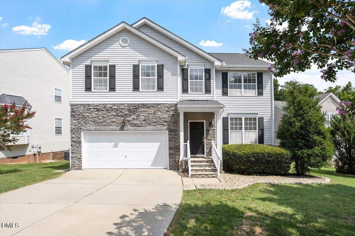116 Texanna Way, Holly Springs, NC 27540