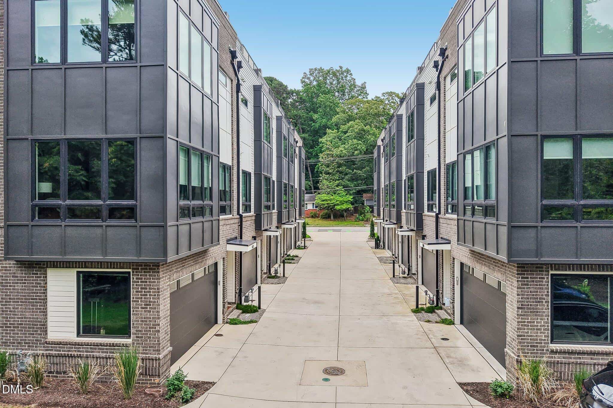 517 Edgecreek Court, Raleigh, NC 27604