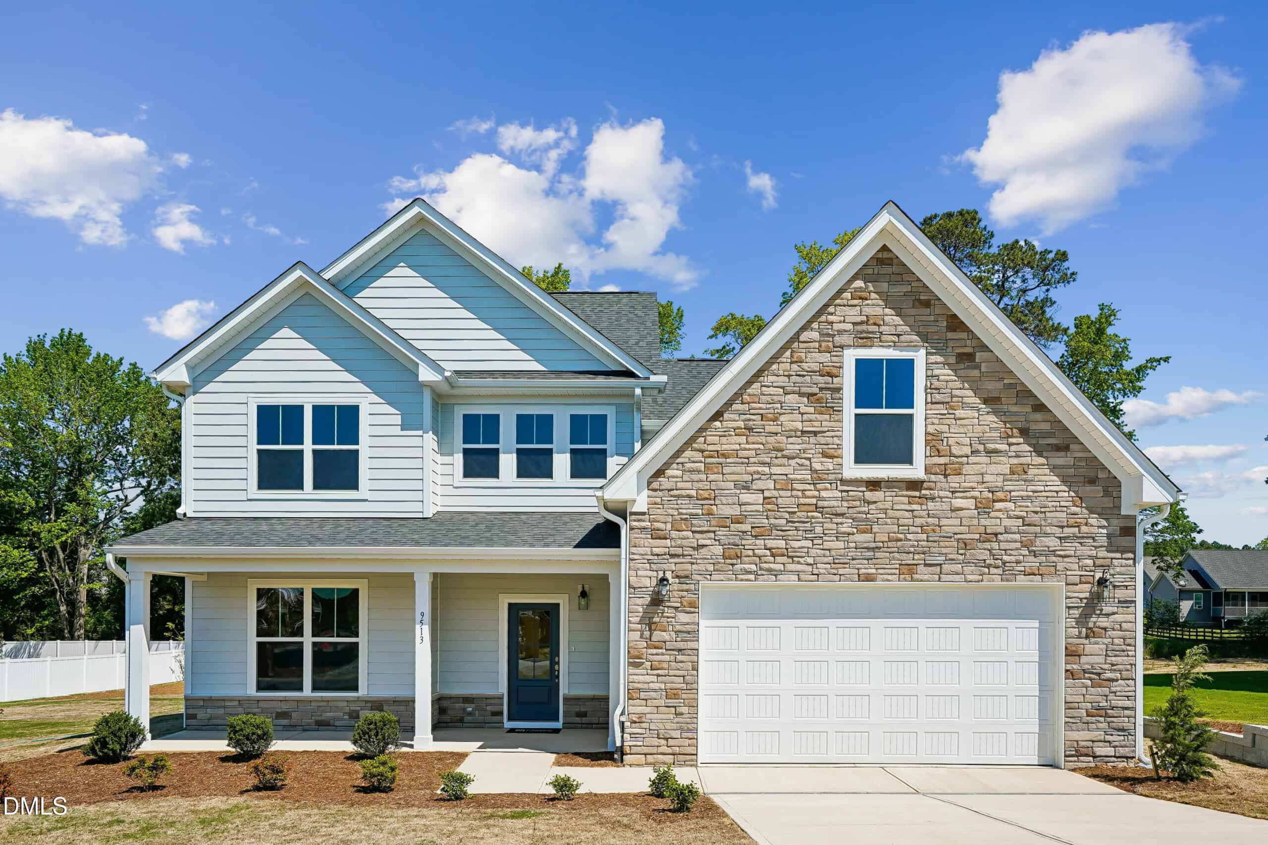 9513 Wood River Drive, Zebulon, NC 27597