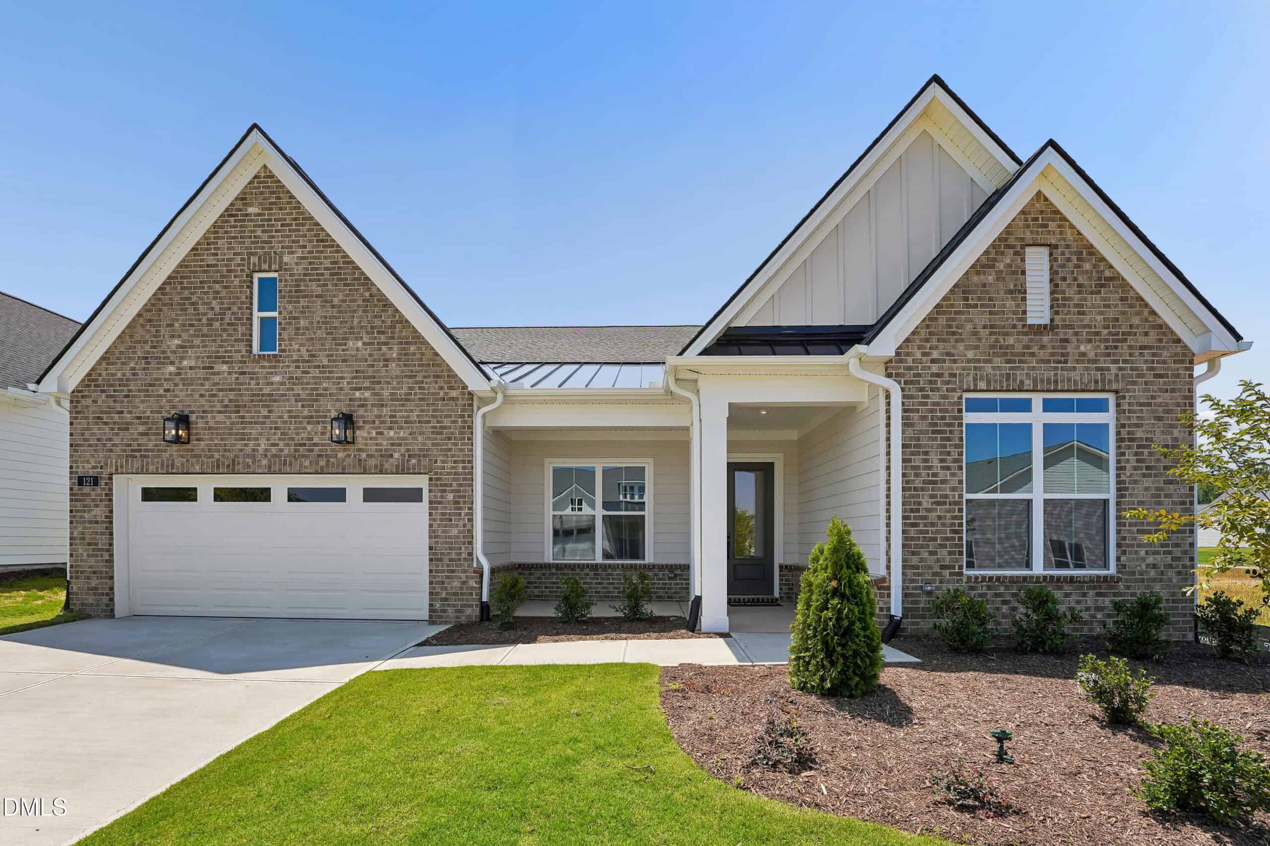 121 Dunton Street, Holly Springs, NC 27540