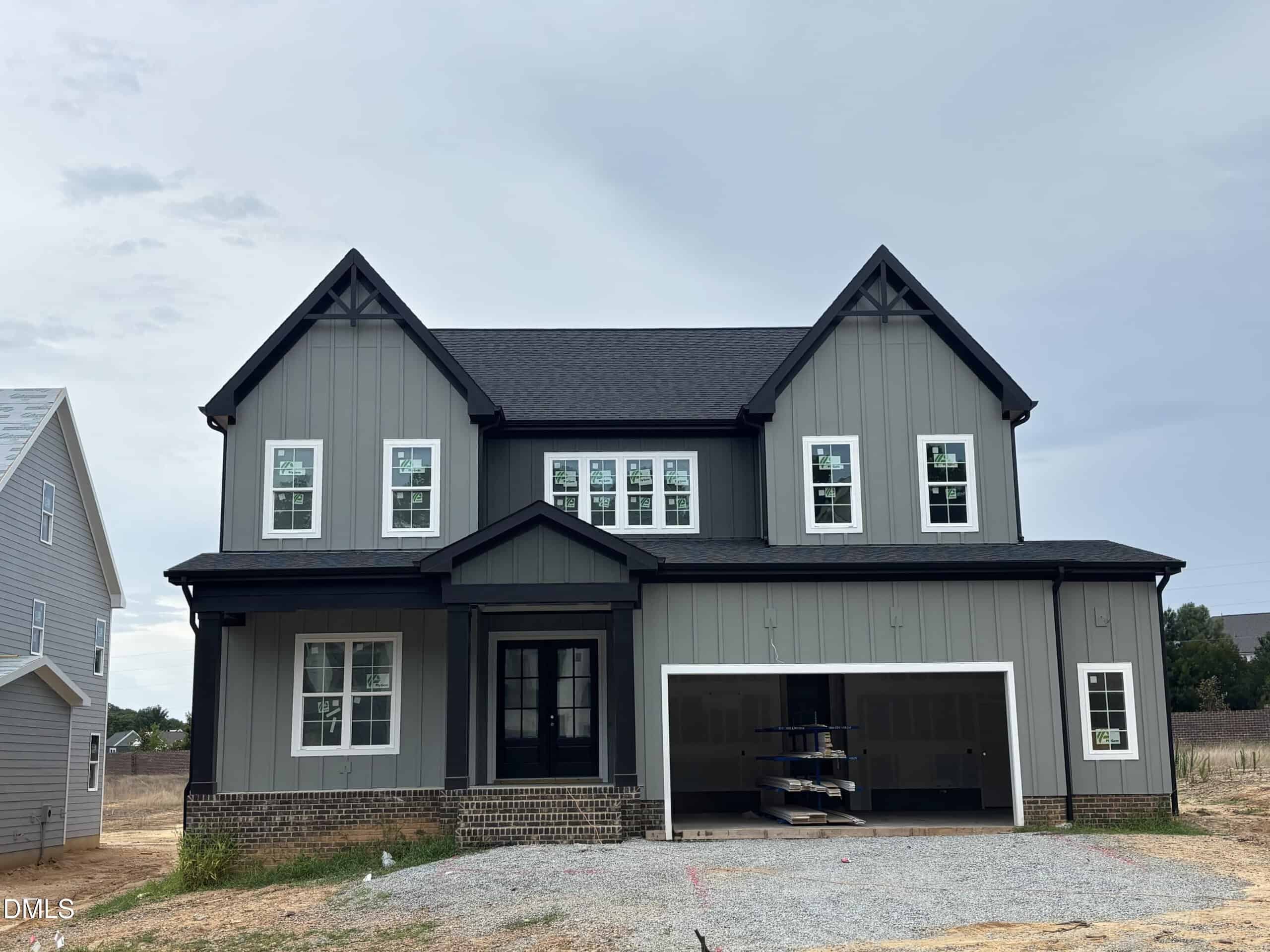2321 Hilltop Bluffs Court, Fuquay-Varina, NC 27526