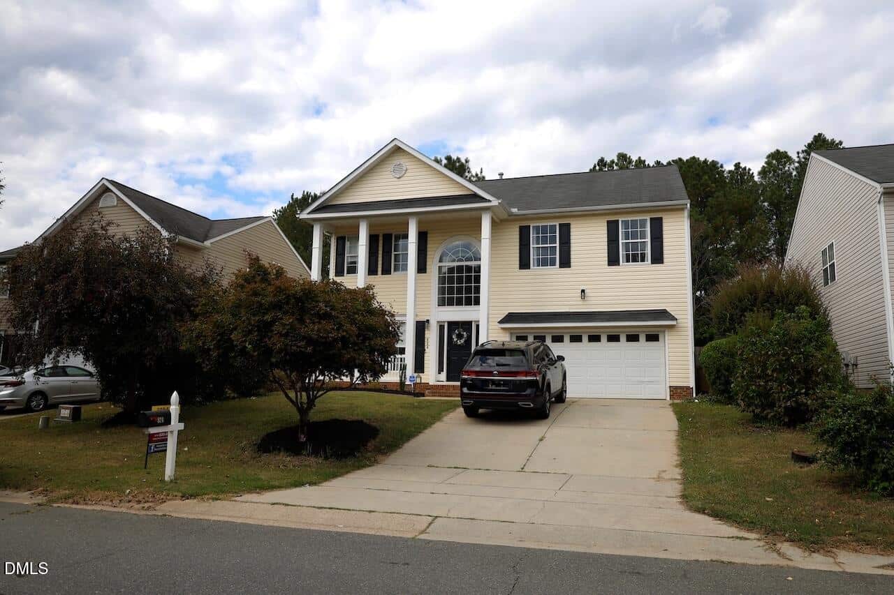 824 Stackhurst Way, Wake Forest, NC 27587