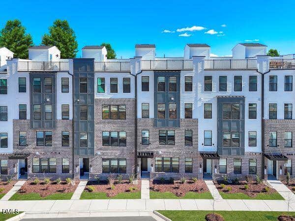 1305 Granholm Road Unit 107, Cary, NC 27519