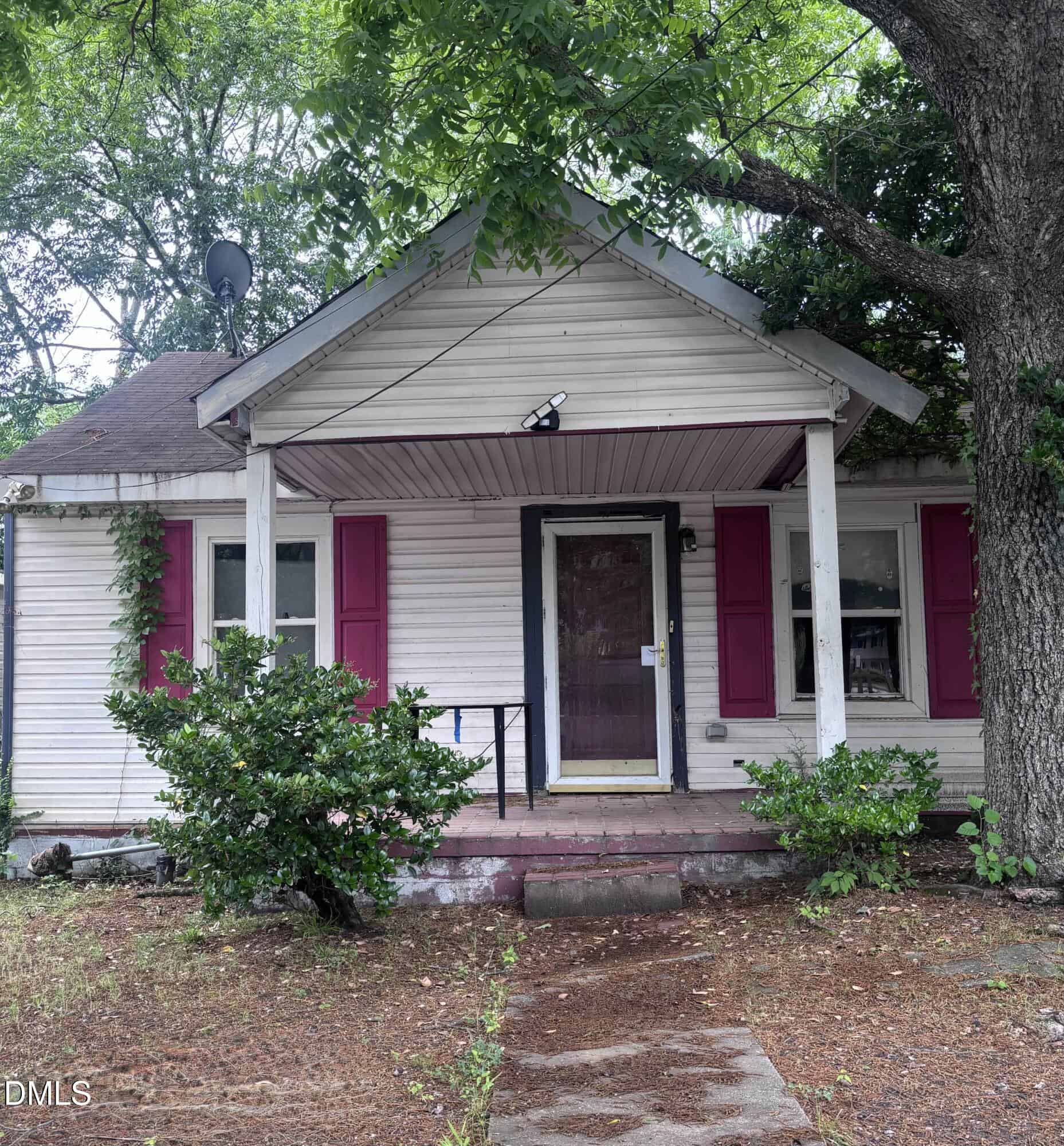 800 Vardaman Street, Raleigh, NC 27610
