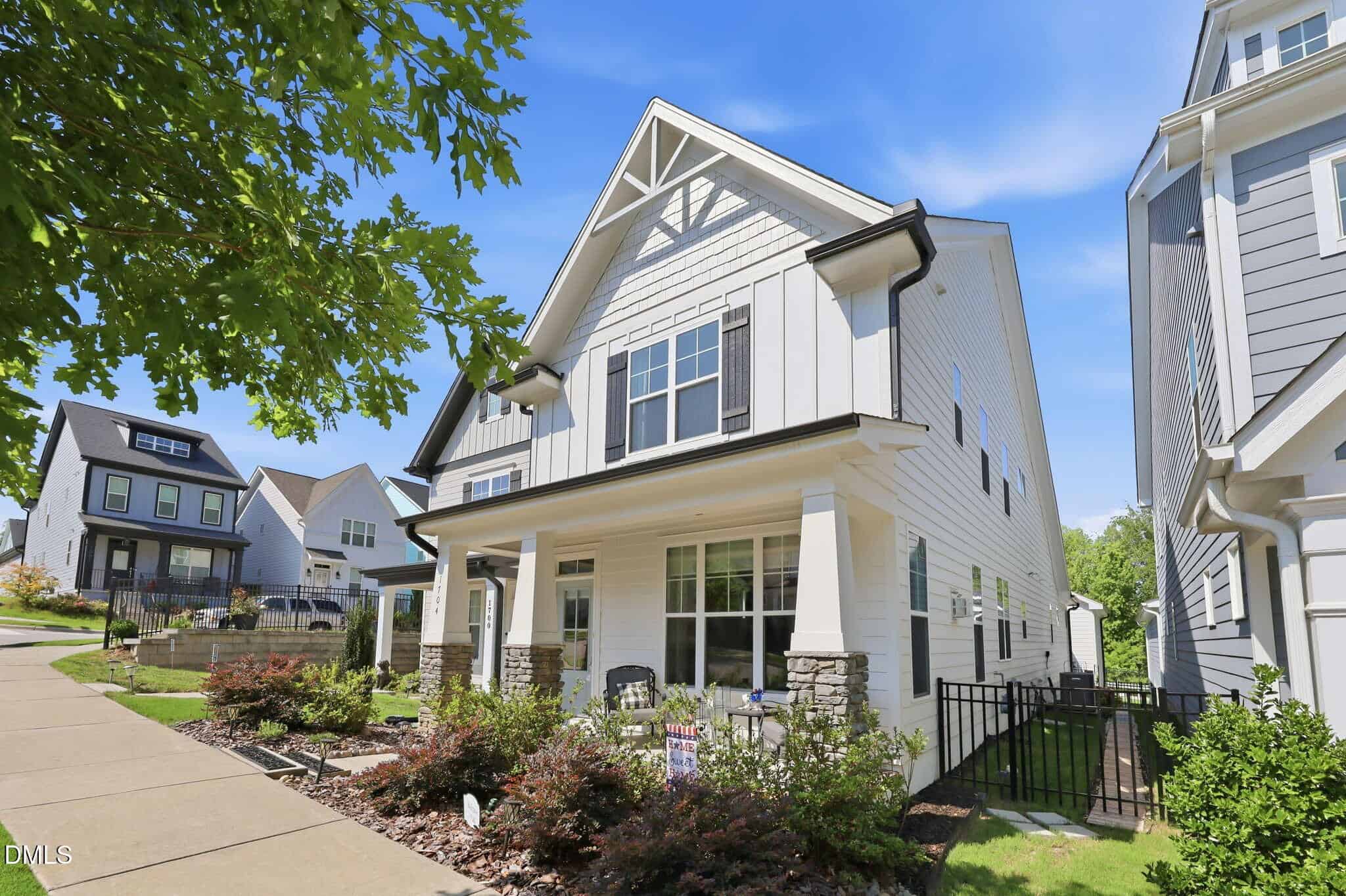 1704 Glazebrook Drive, Wake Forest, NC 27587