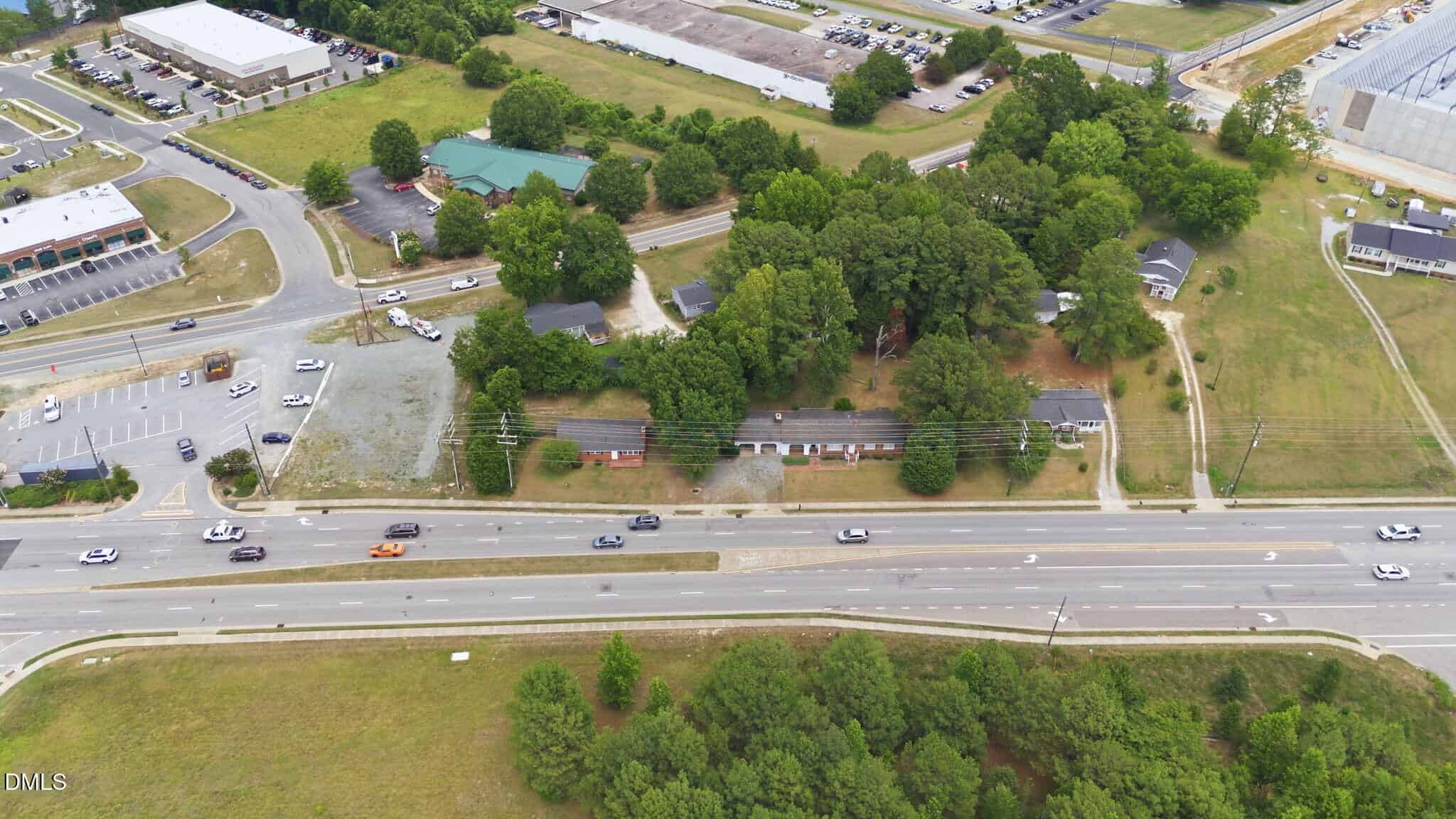 2032 N Broad Street, Fuquay-Varina, NC 27526