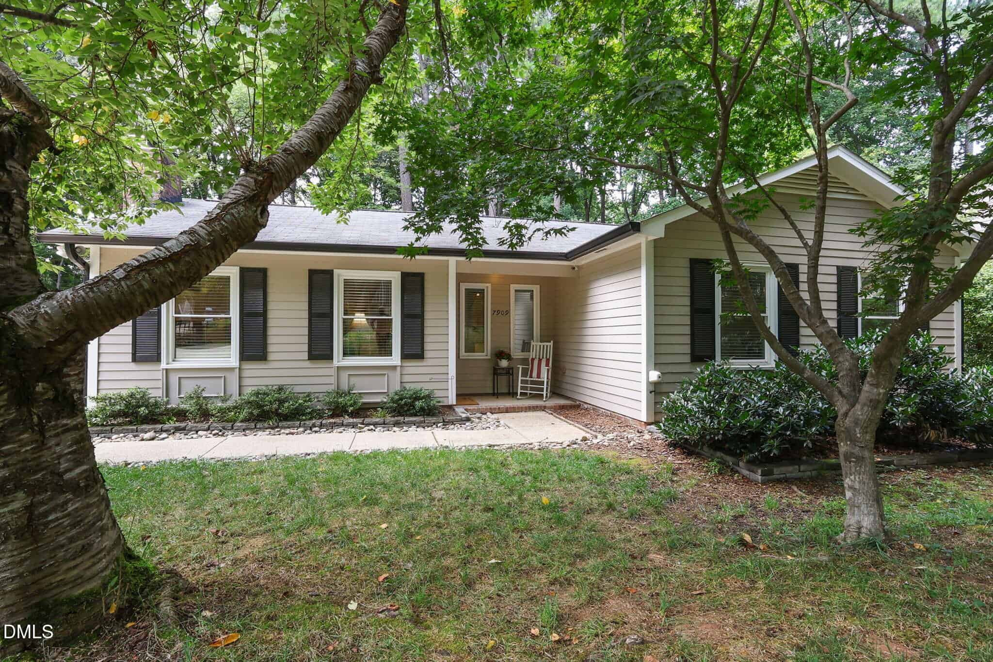 7909 Twin Oak Court, Raleigh, NC 27615