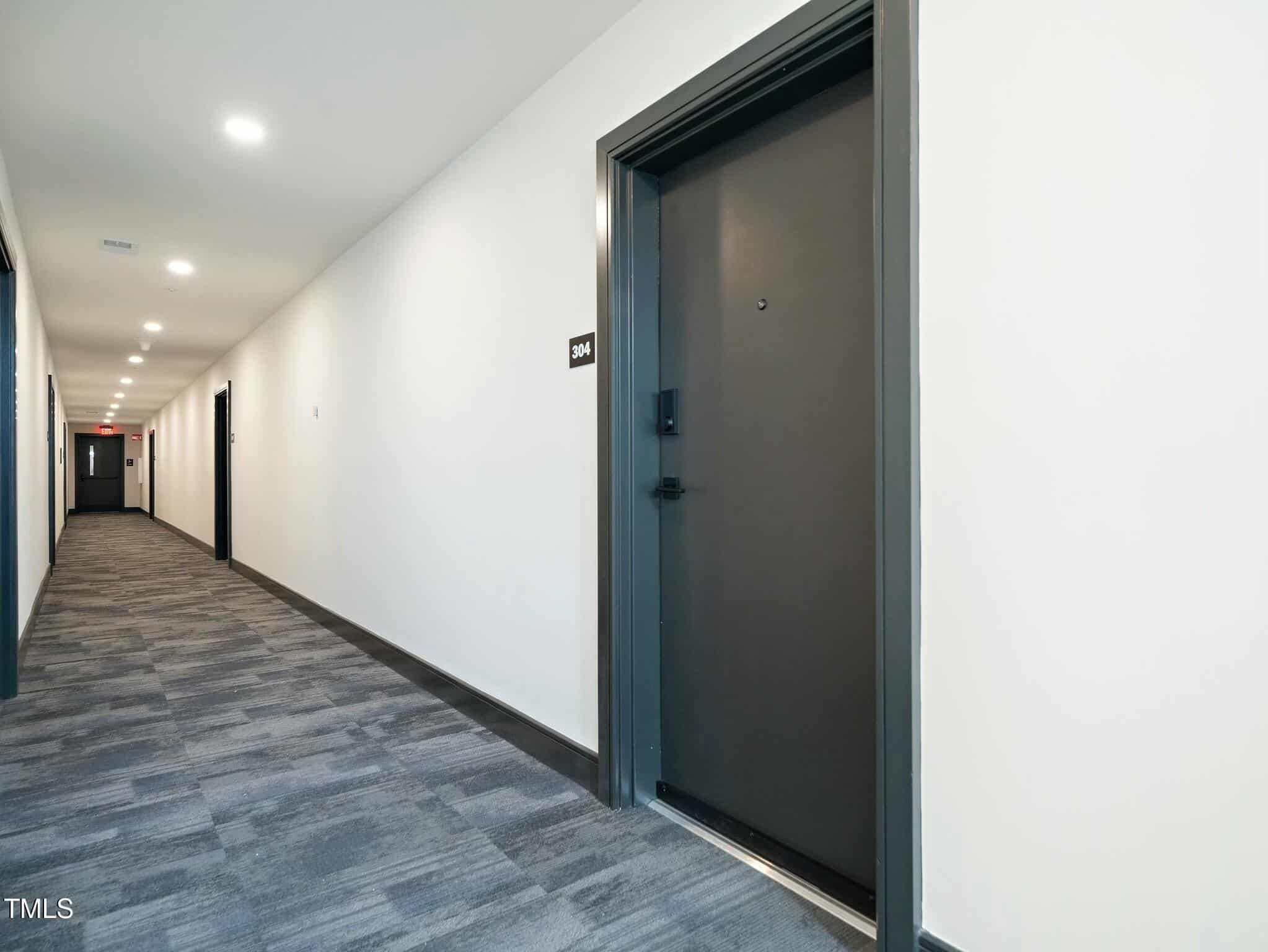 615 W Peace Street Unit 304, Raleigh, NC 27605
