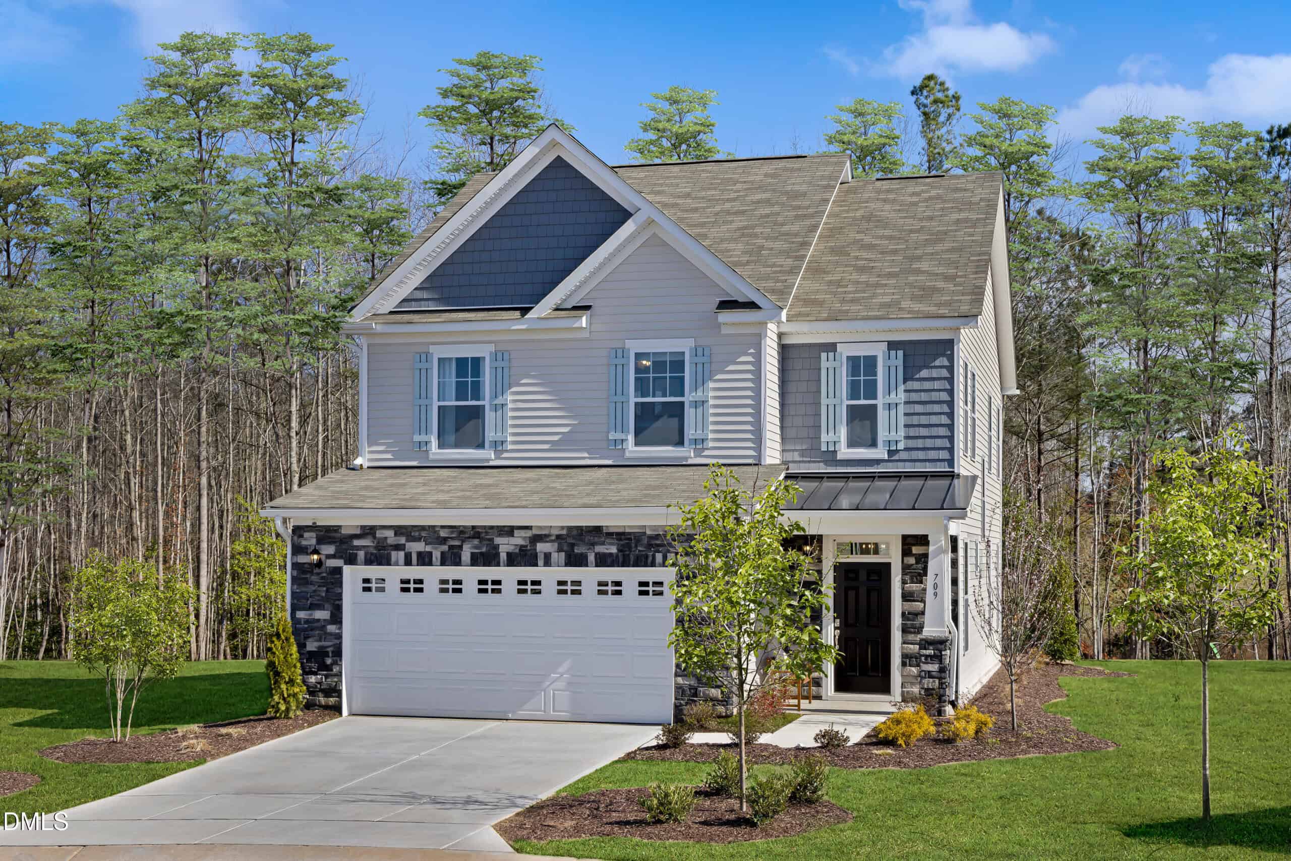 1552 Briar Brook Lane, Zebulon, NC 27597