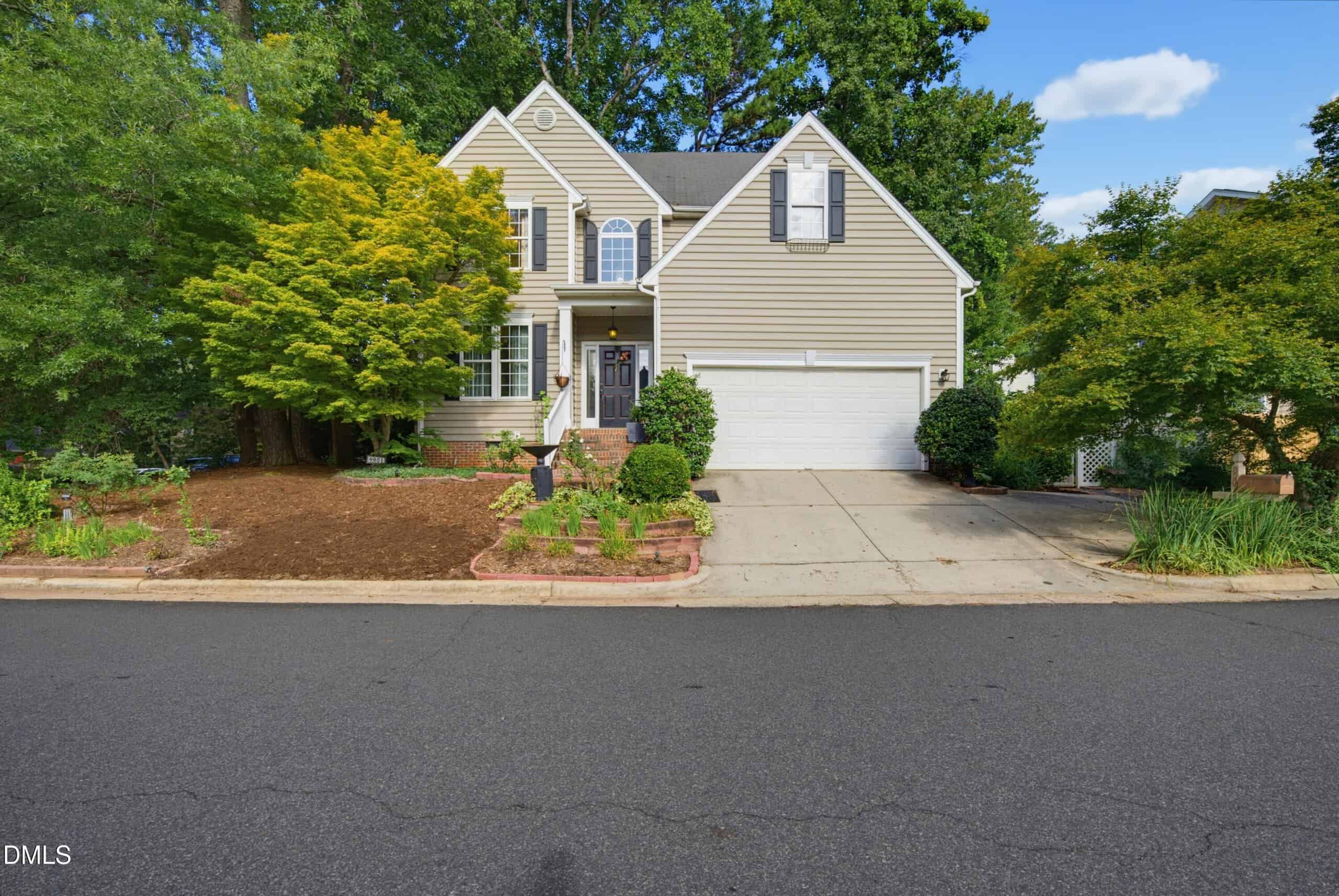 8901 Castleton Lane, Raleigh, NC 27615