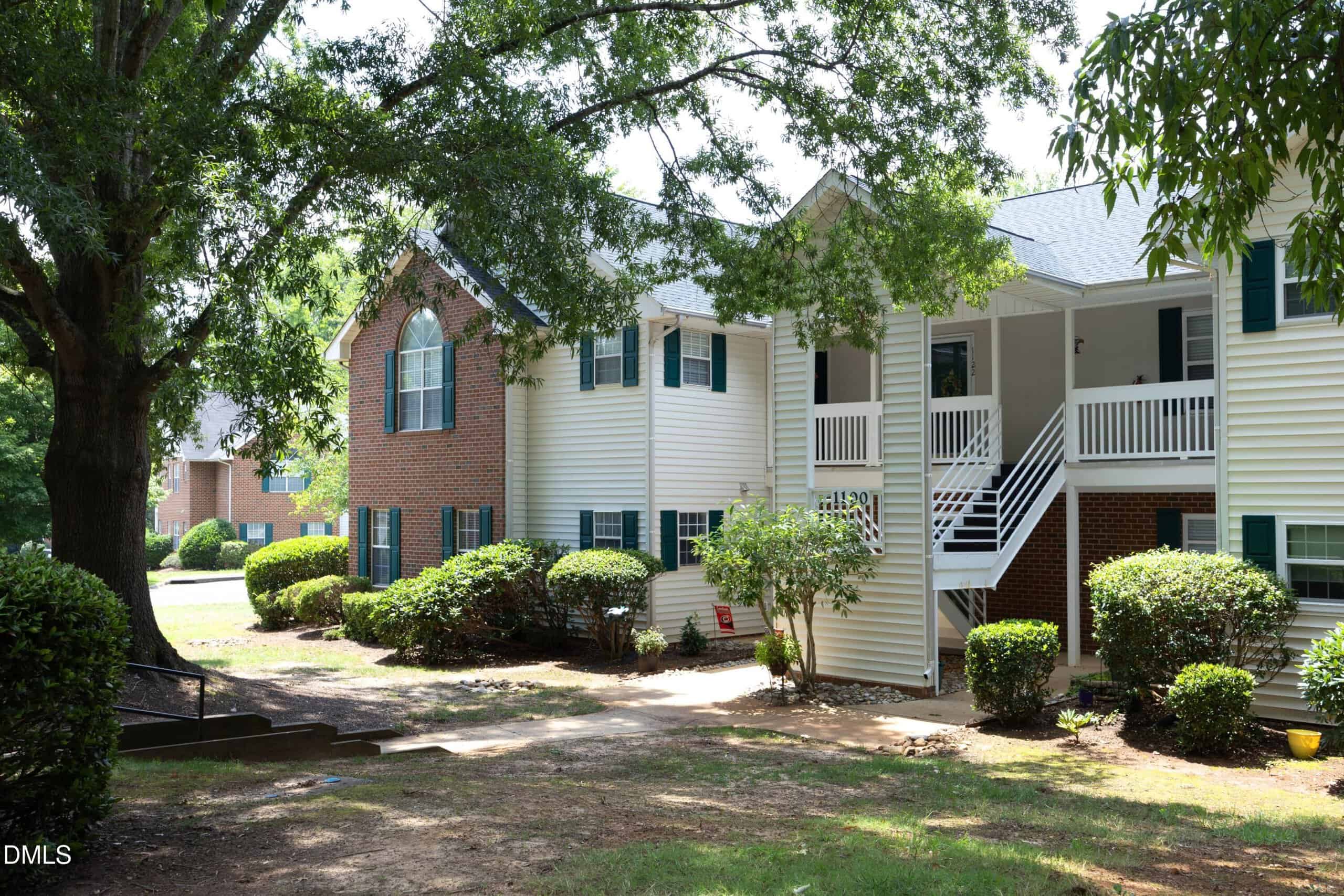 1112 Renshaw Court, Cary, NC 27518