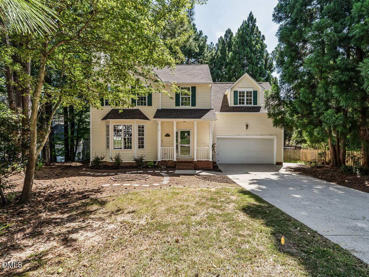 209 Leafgate Court, Holly Springs, NC 27540