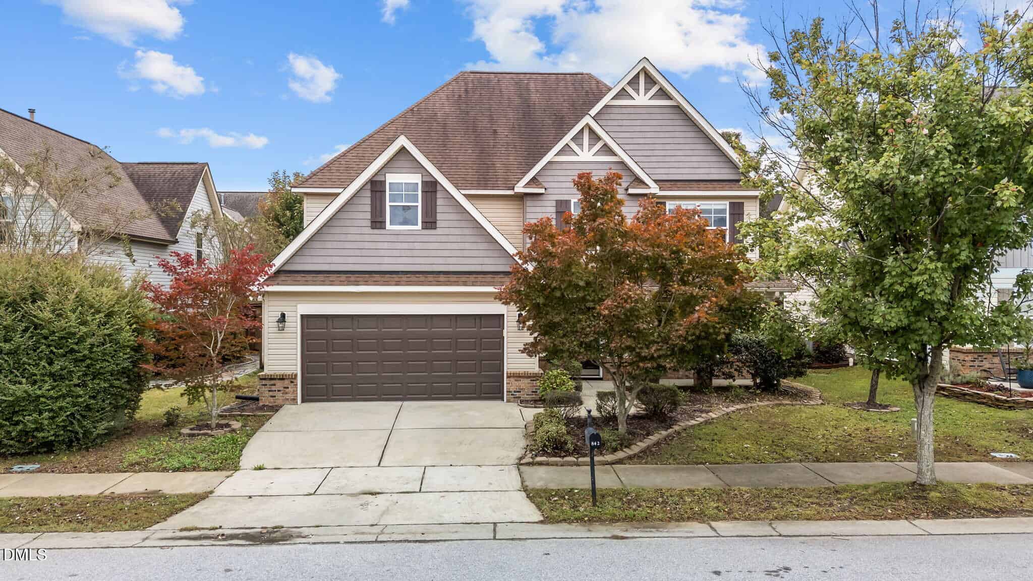 842 New Charleston Drive, Fuquay-Varina, NC 27526