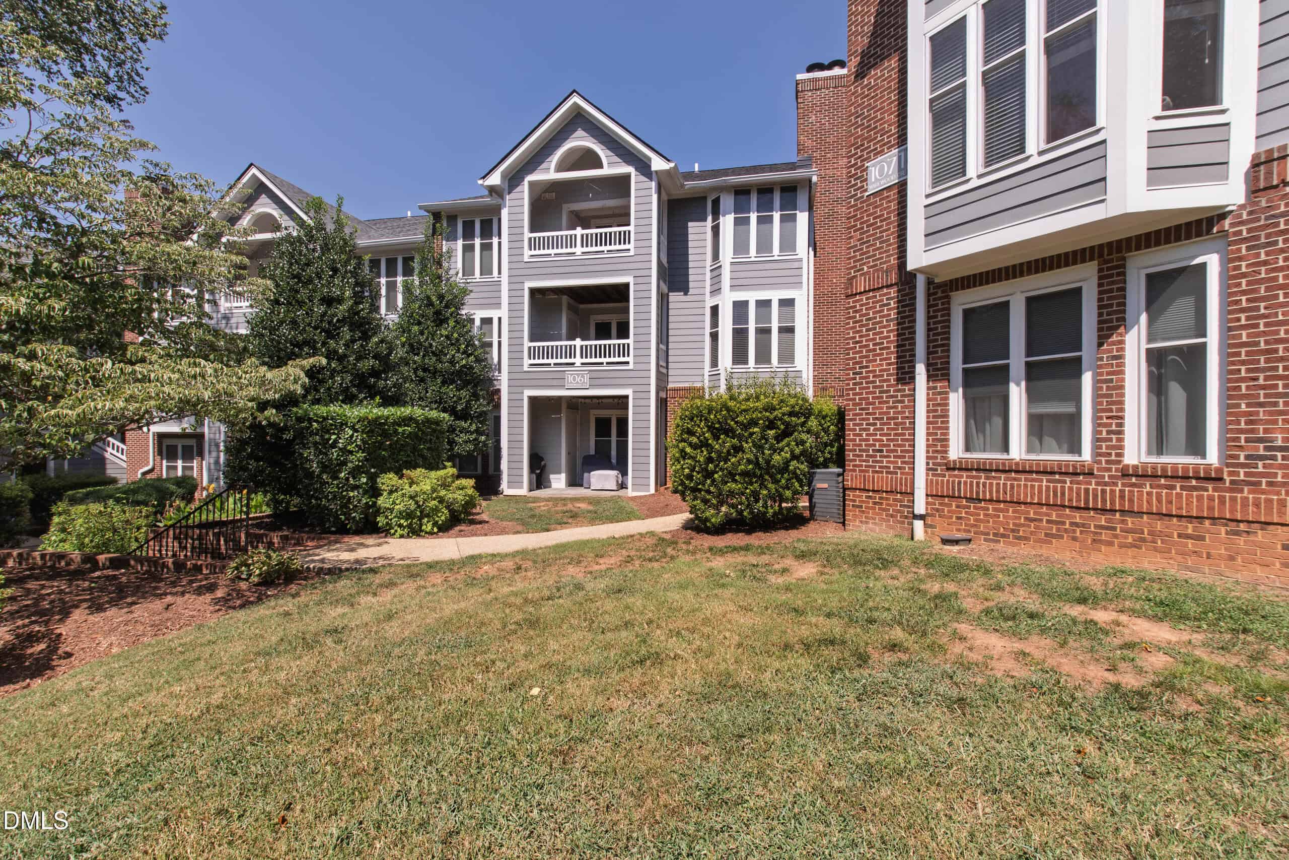 1061 Wirewood Drive Unit 301, Raleigh, NC 27605