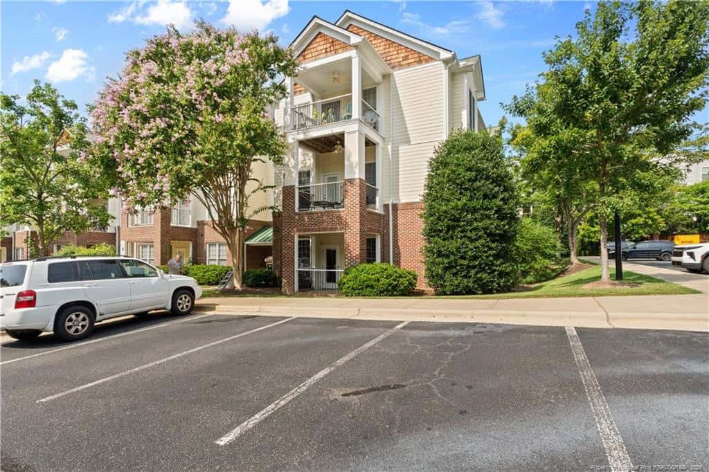900 Canenaugh Drive Unit 101, Raleigh, NC 27604